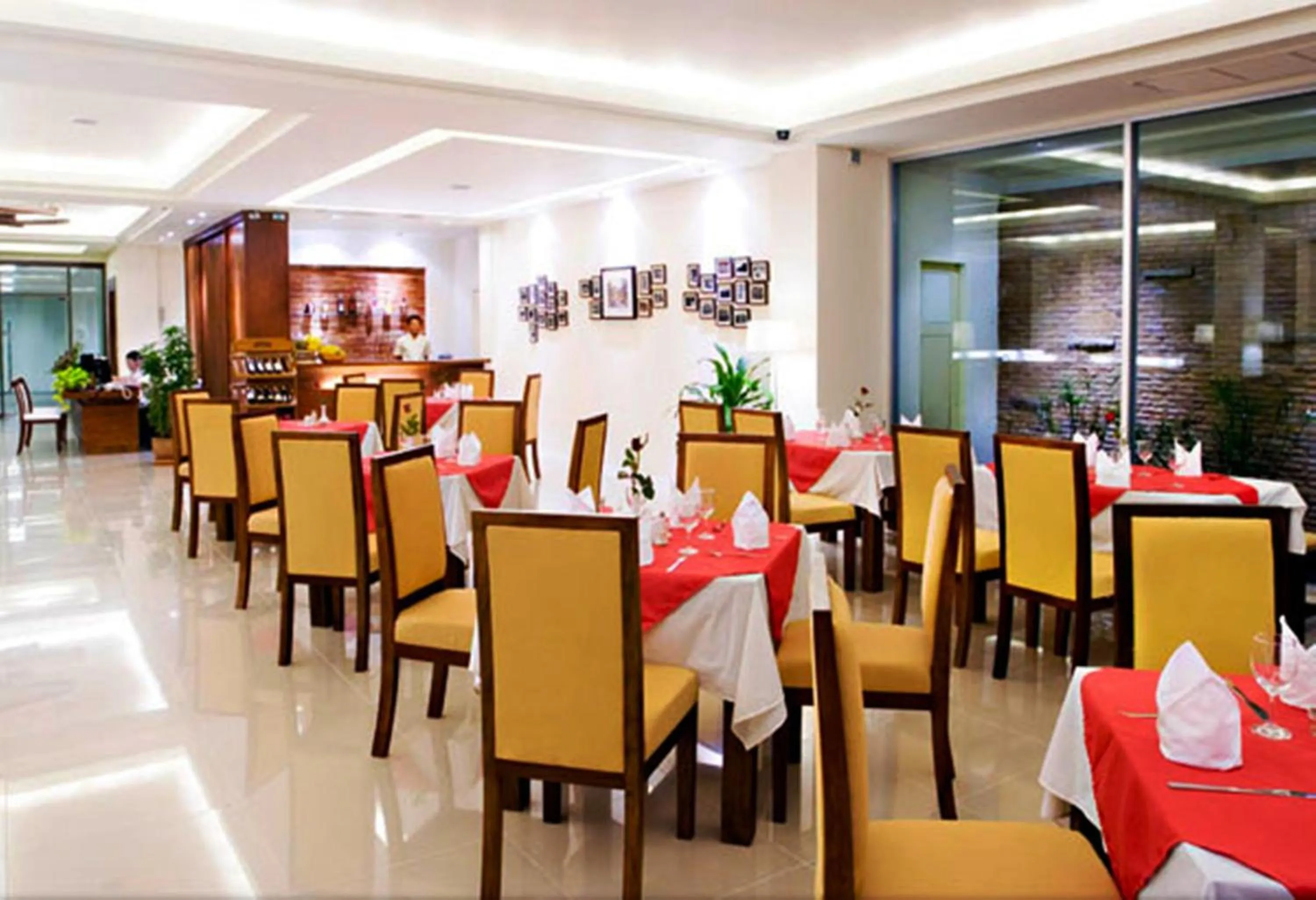 Restaurant/places to eat in City Inn Vientiane