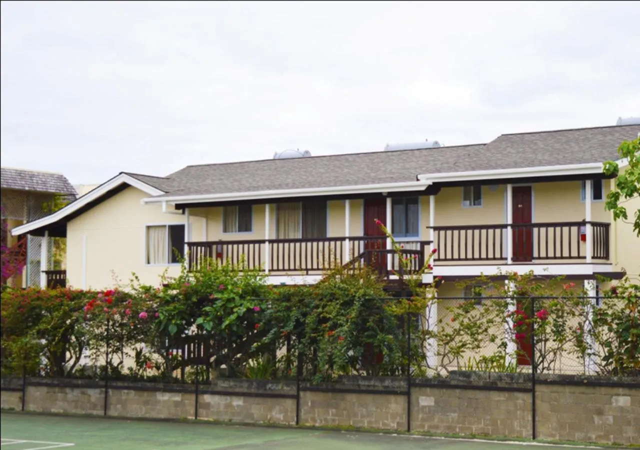 Property building in The Edgewater Resort & Spa