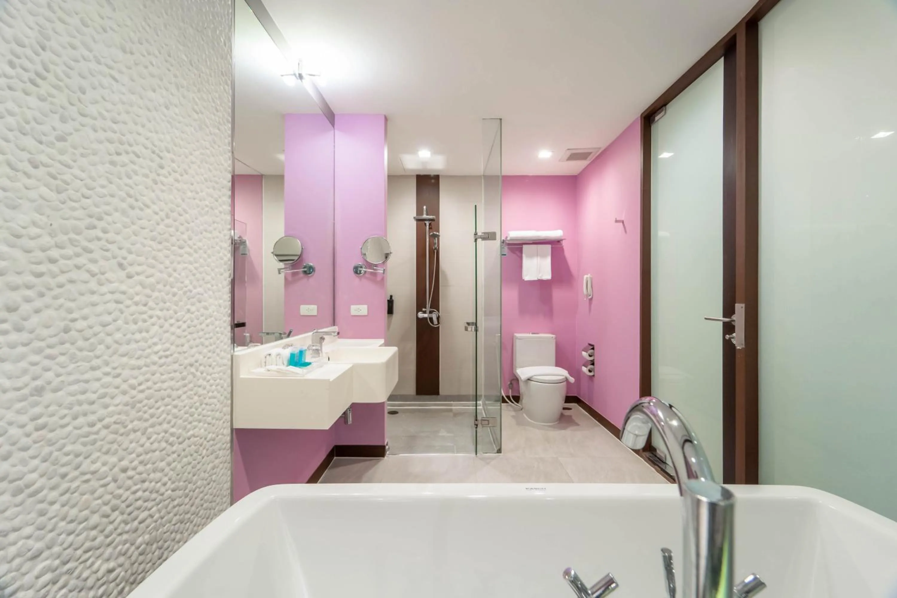 Shower in Springfield @Sea Resort & Spa