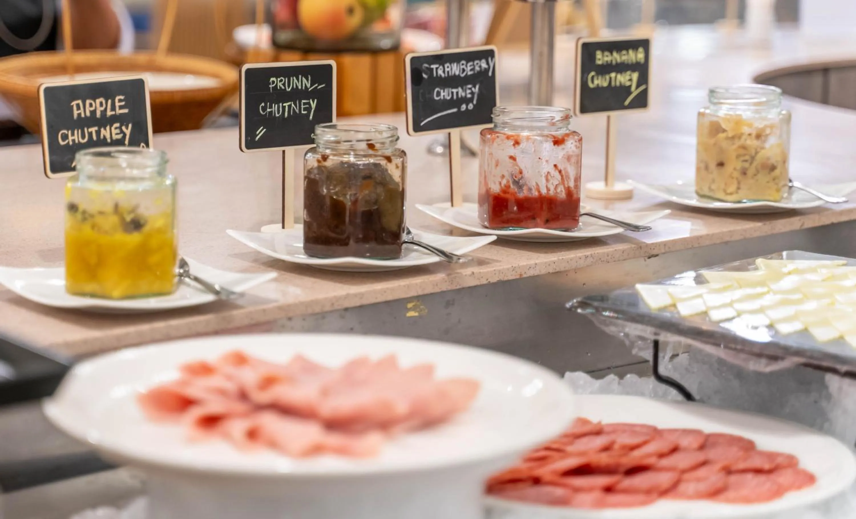 Restaurant/places to eat in Springfield @Sea Resort & Spa