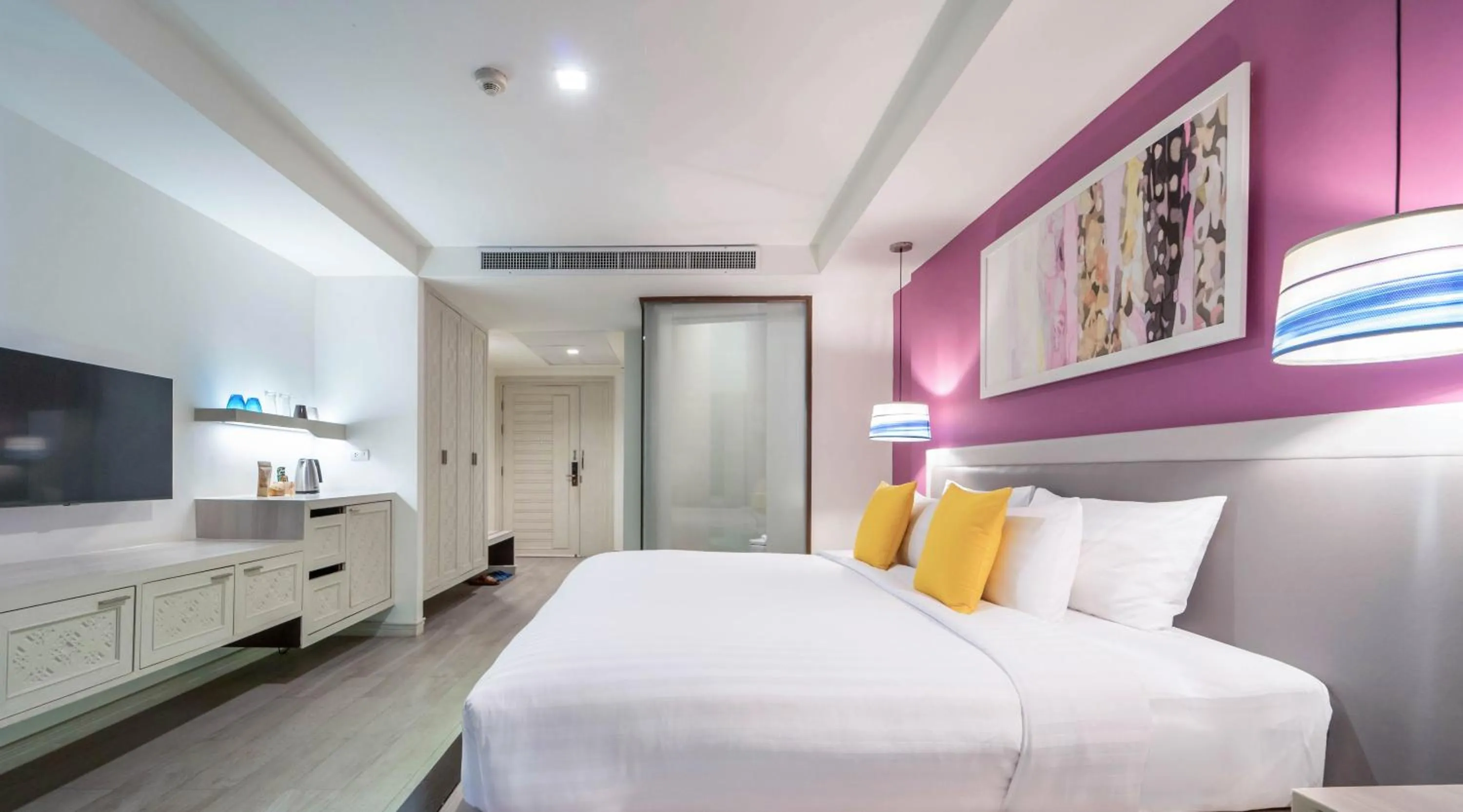 Bedroom, Bed in Springfield @Sea Resort & Spa
