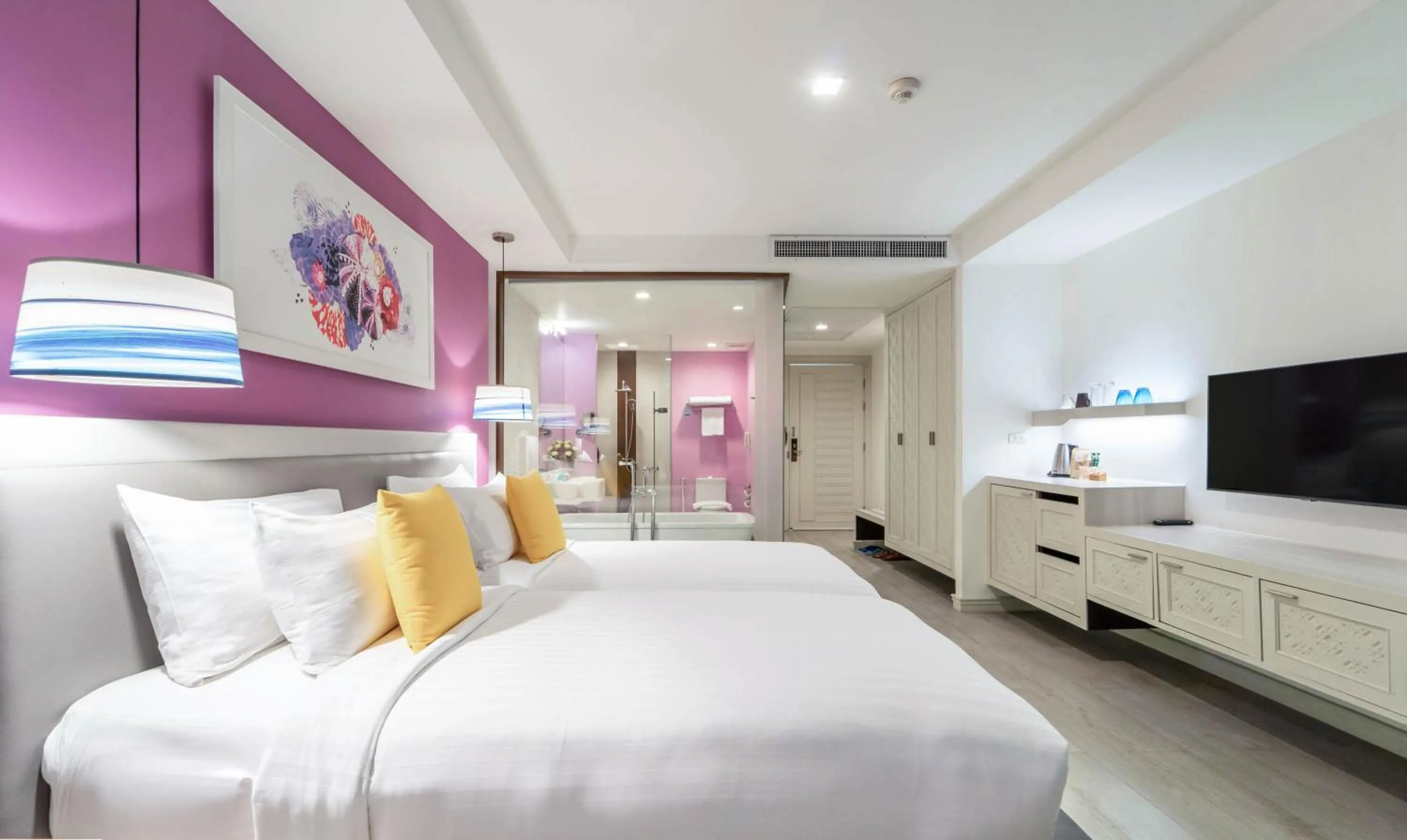 Bed in Springfield @Sea Resort & Spa