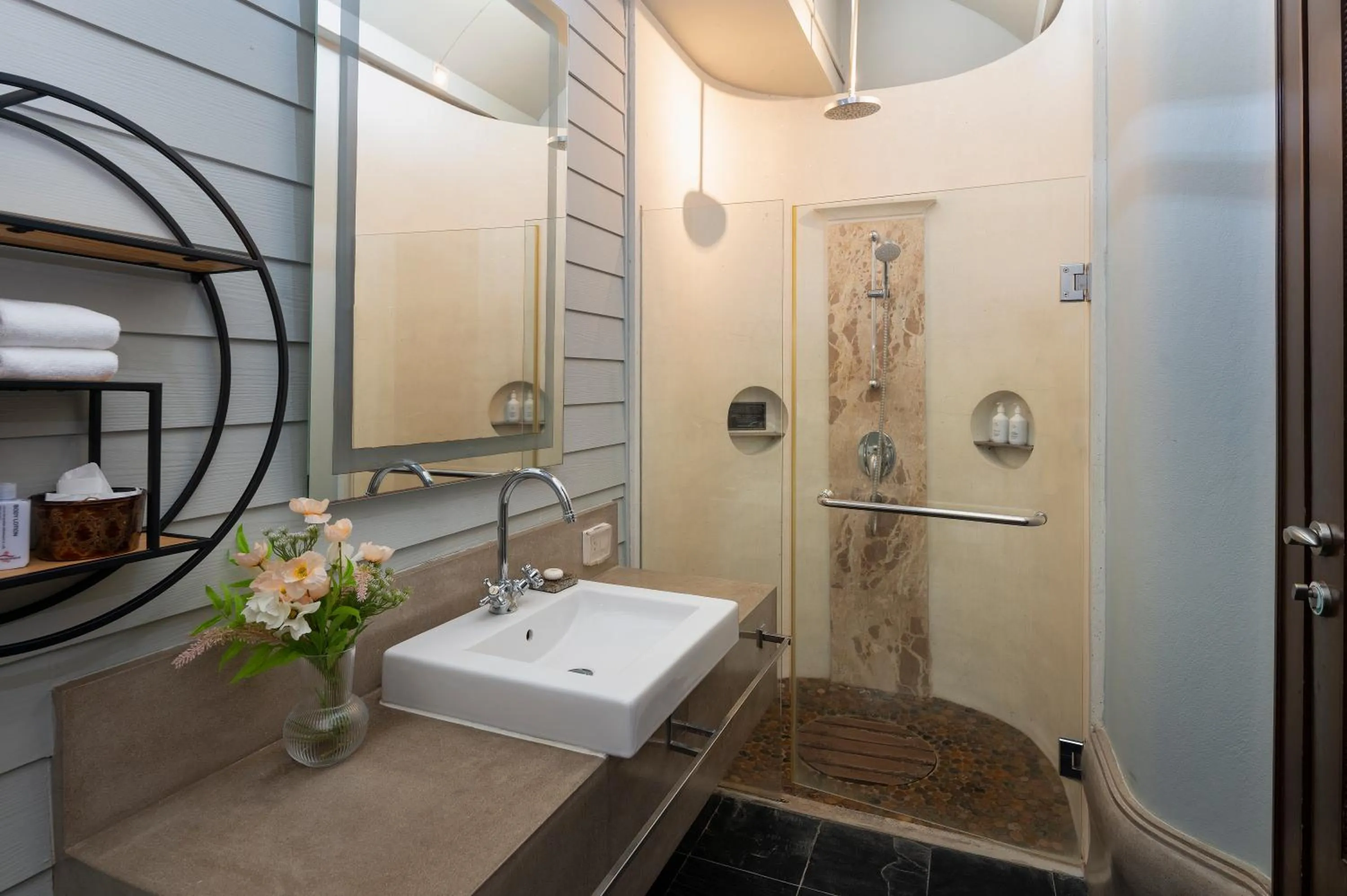 Bathroom in Springfield Village Golf & Spa