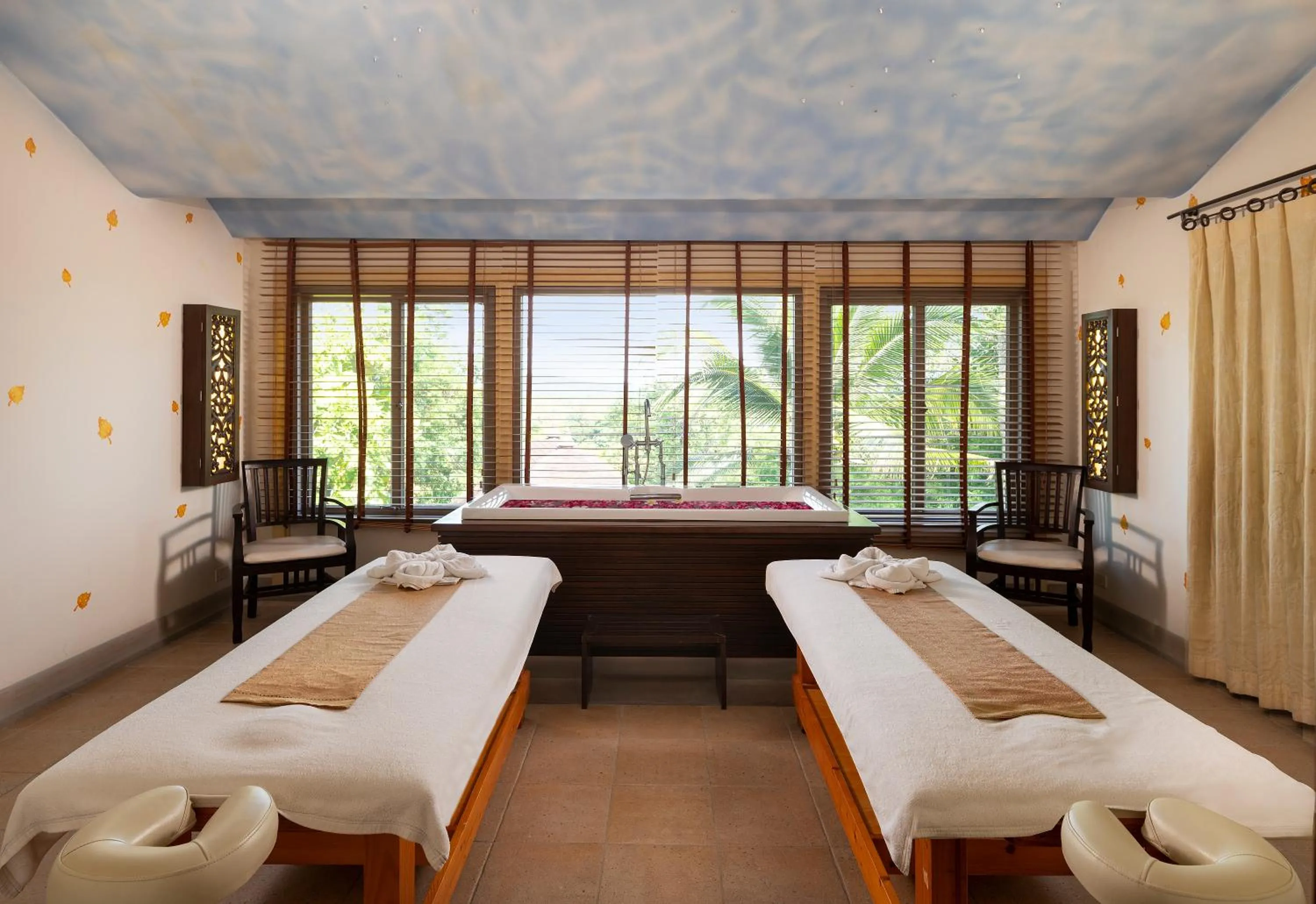 Spa and wellness centre/facilities, Bed in Springfield Village Golf & Spa