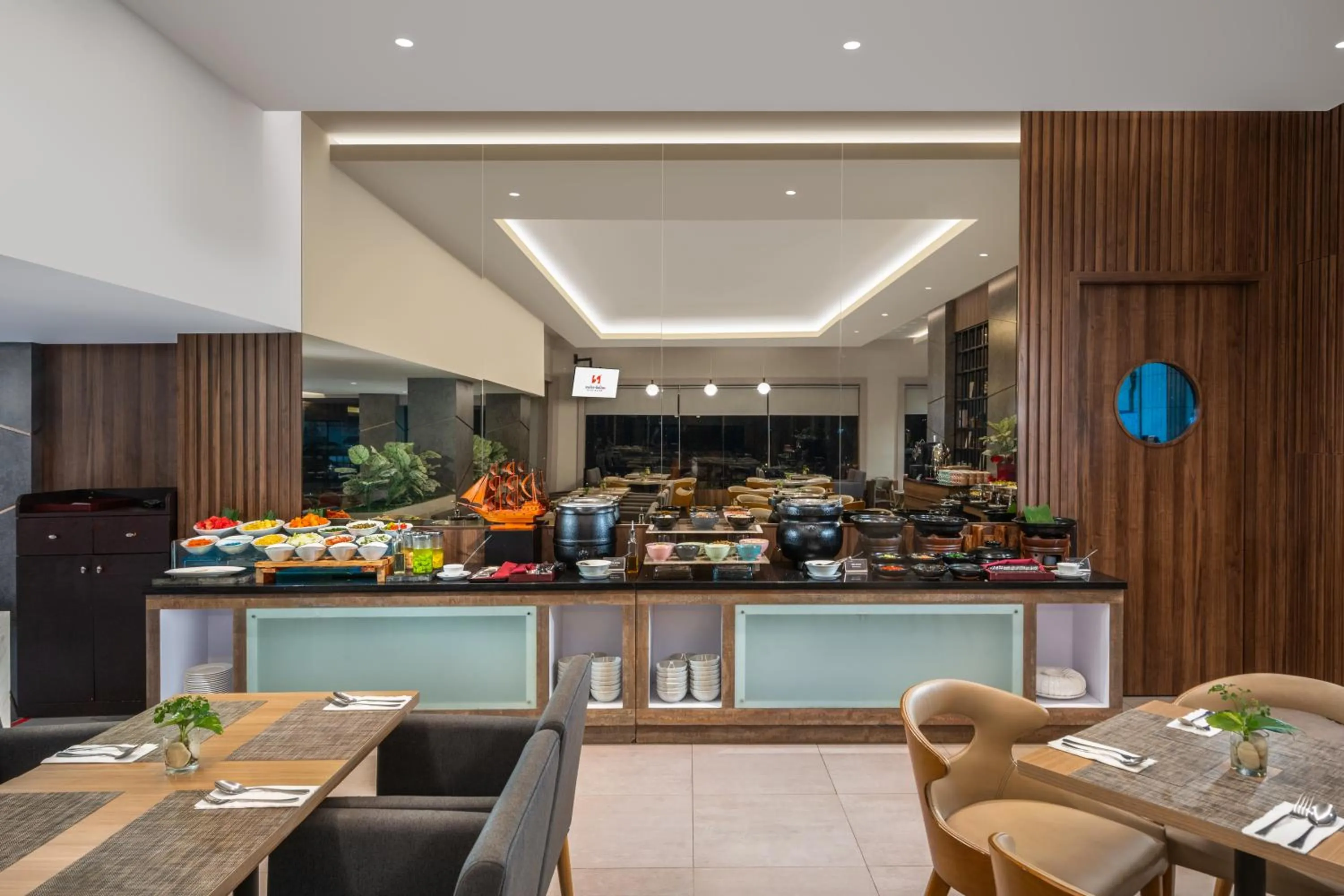 Restaurant/places to eat in Swiss-Belinn Baloi Batam