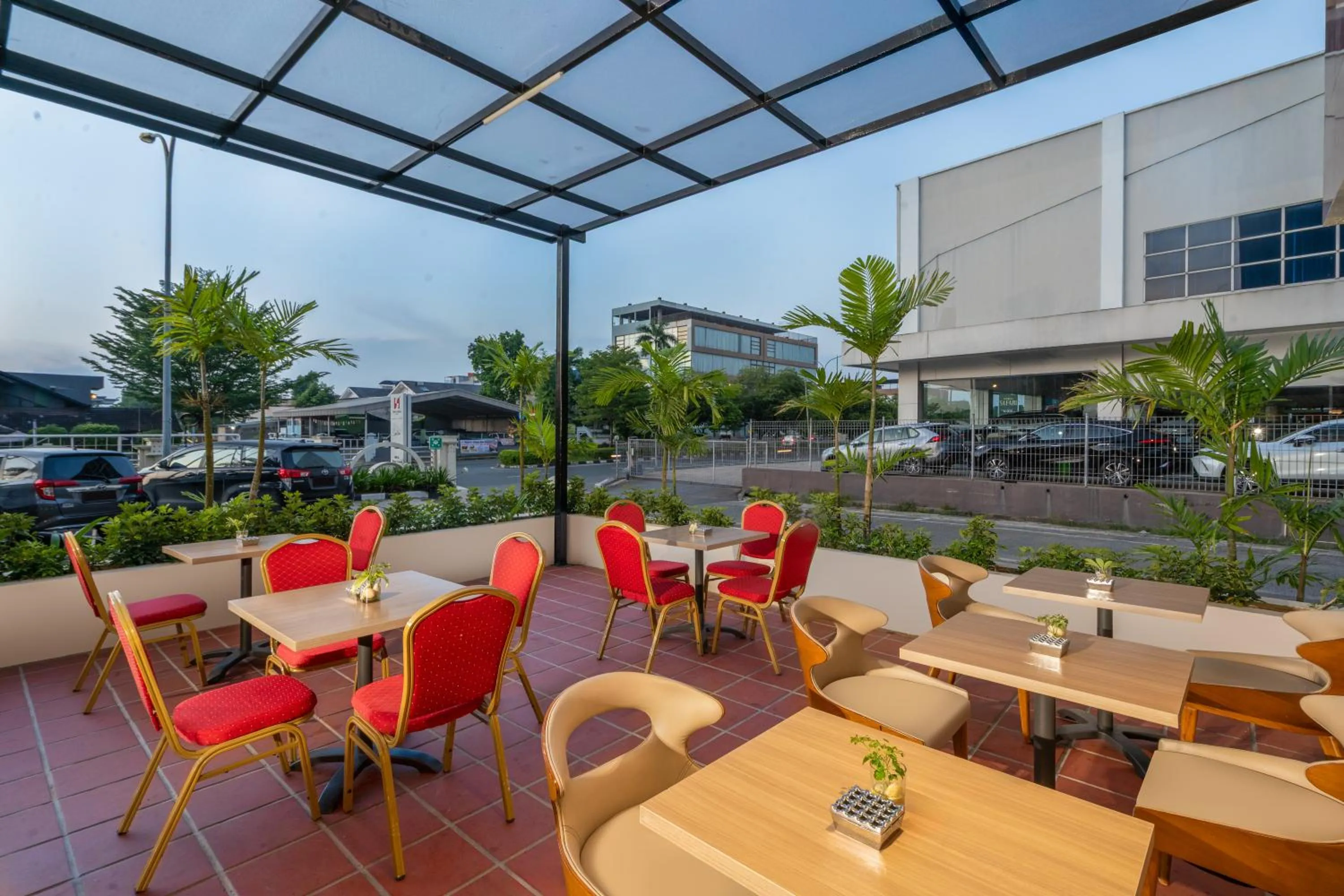 Restaurant/places to eat in Swiss-Belinn Baloi Batam