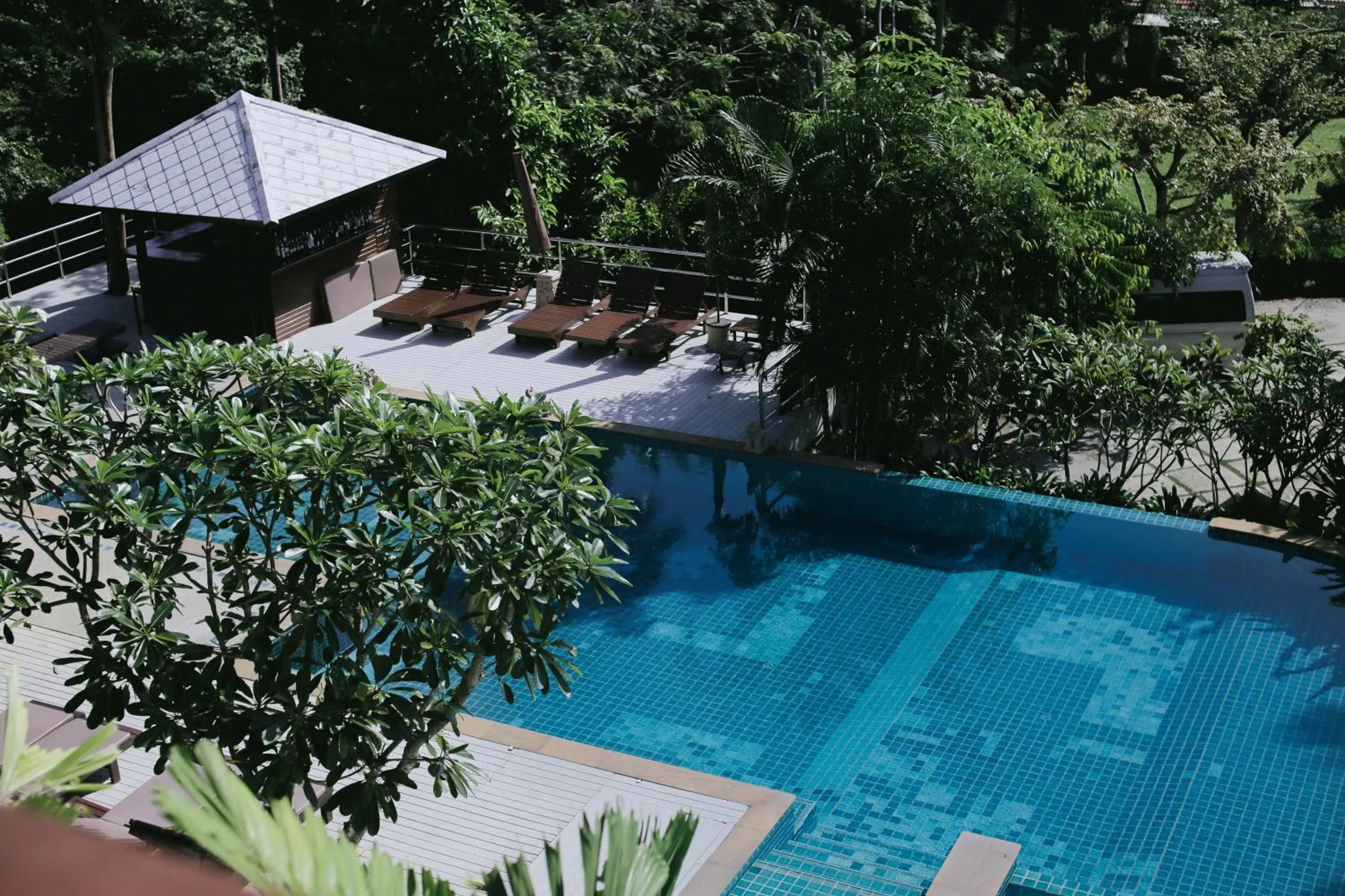 Swimming pool in Lamai Buri Resort