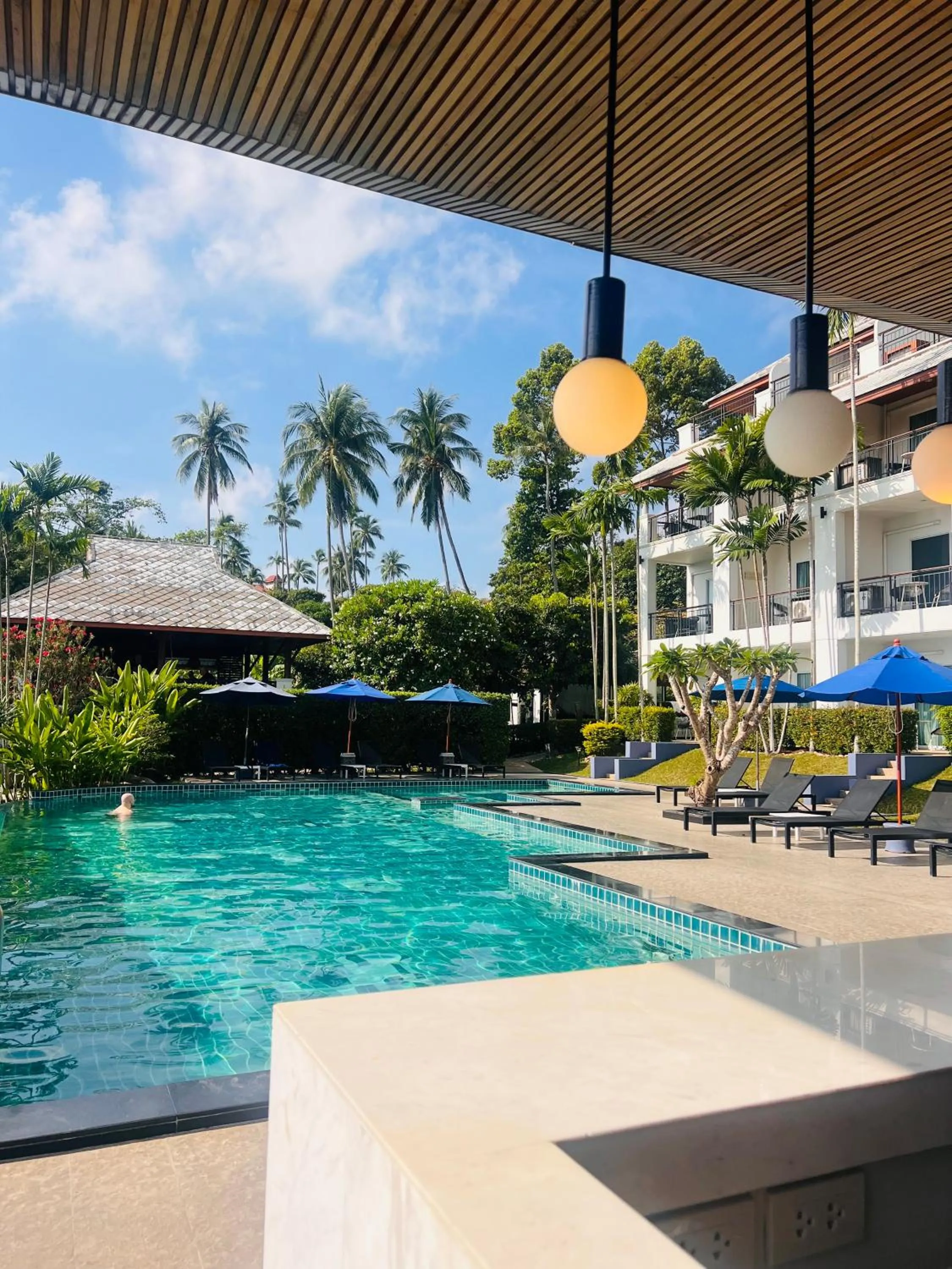 Swimming pool in Lamai Buri Resort