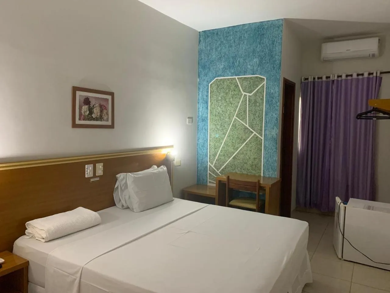 Photo of the whole room, Bed in Nioja Hotel