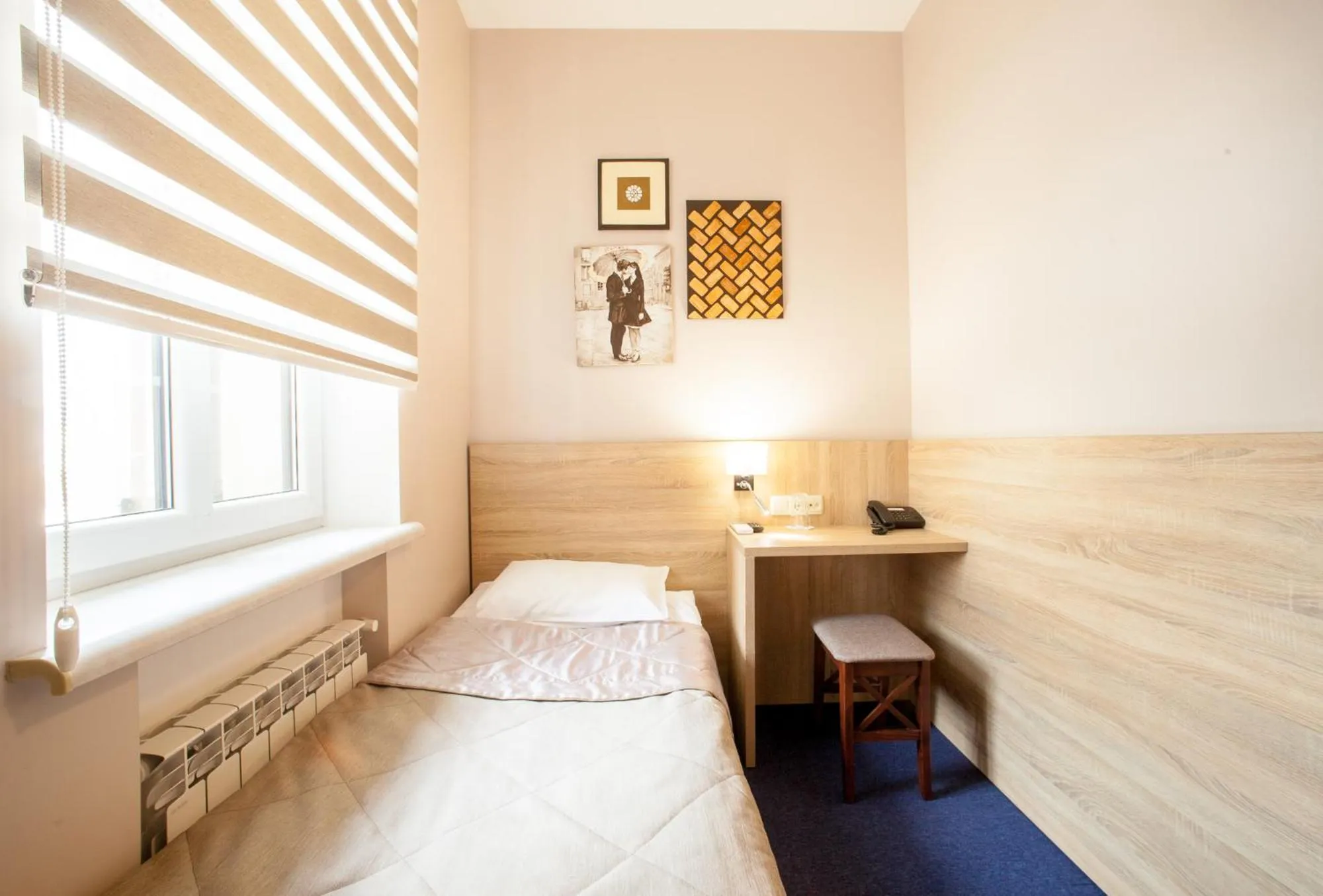 Decorative detail, Bed in Mackintosh Hotel