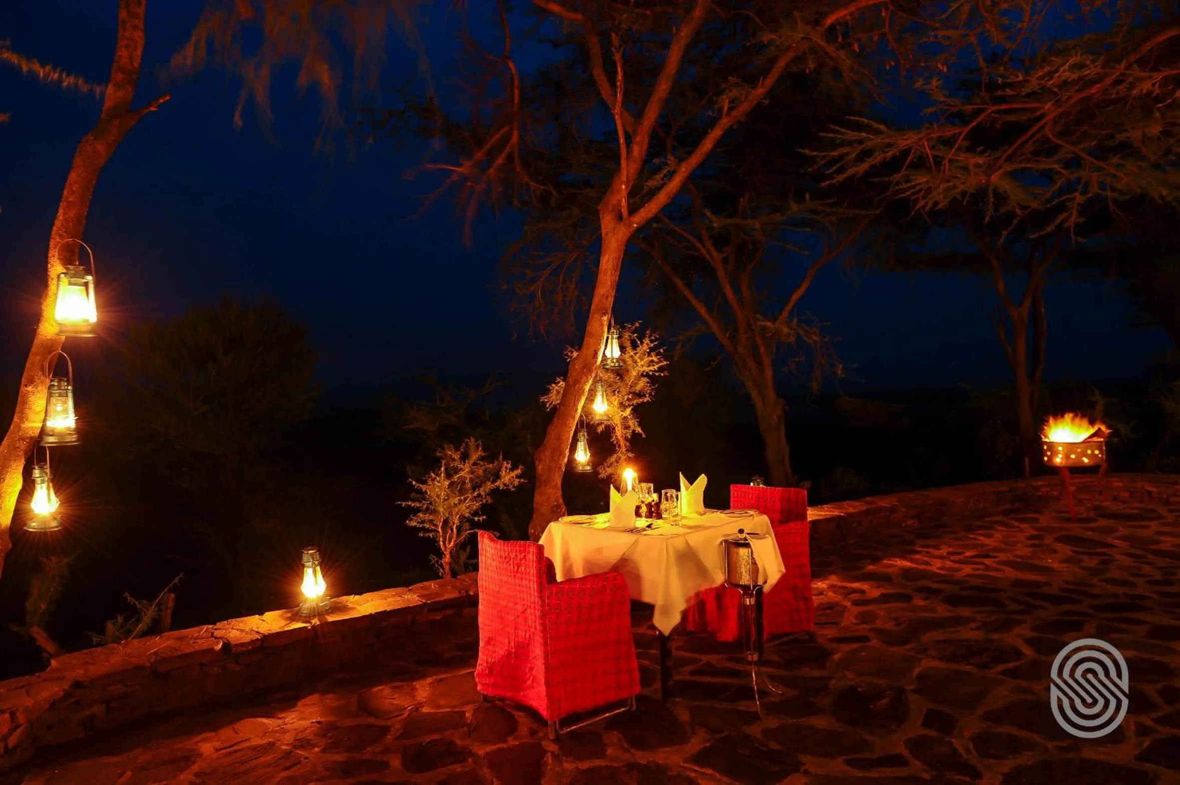 Restaurant/places to eat in Serengeti Serena Safari Lodge