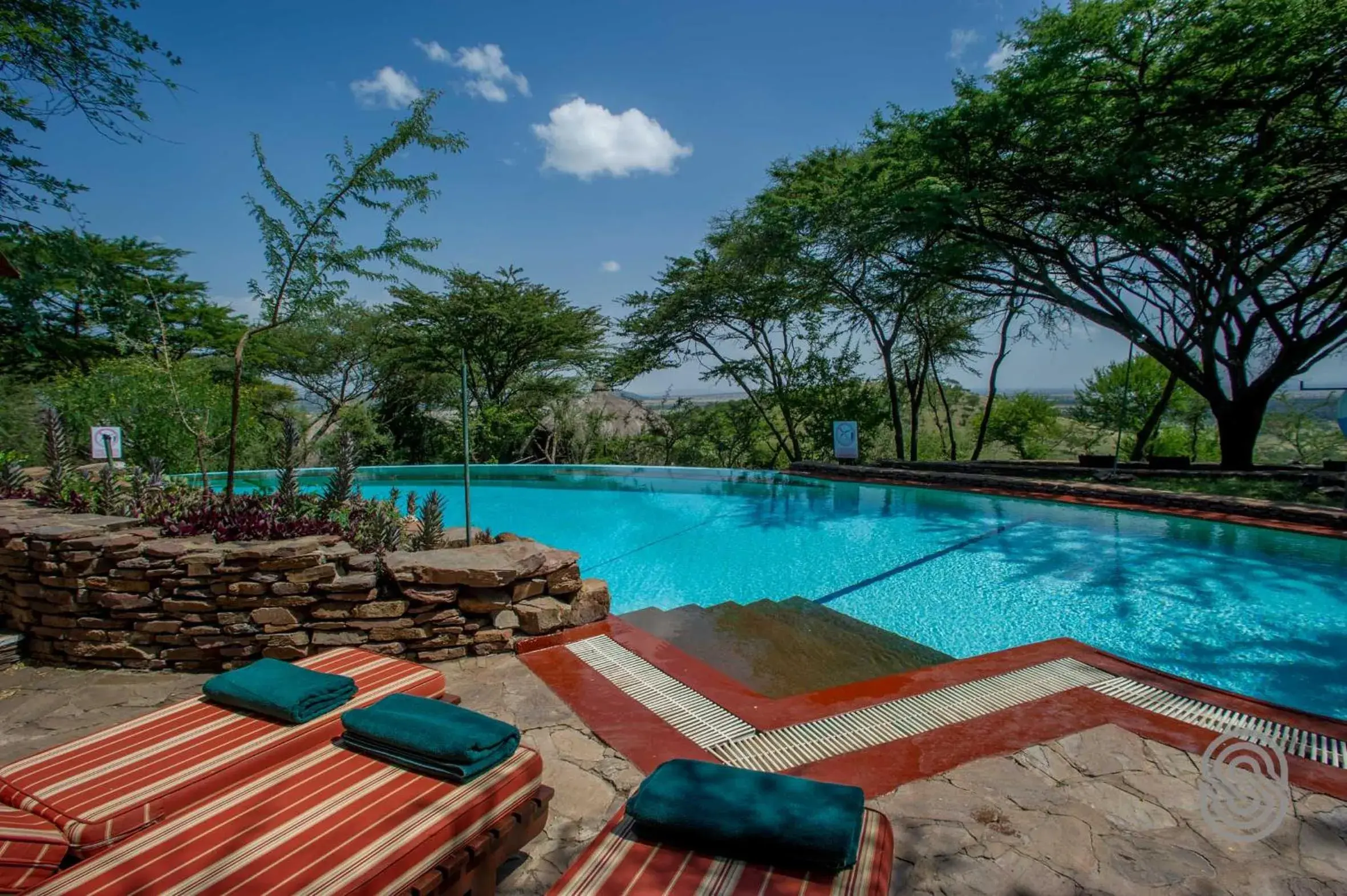 Serengeti Serena Safari Lodge Serengeti Serena Safari Lodge