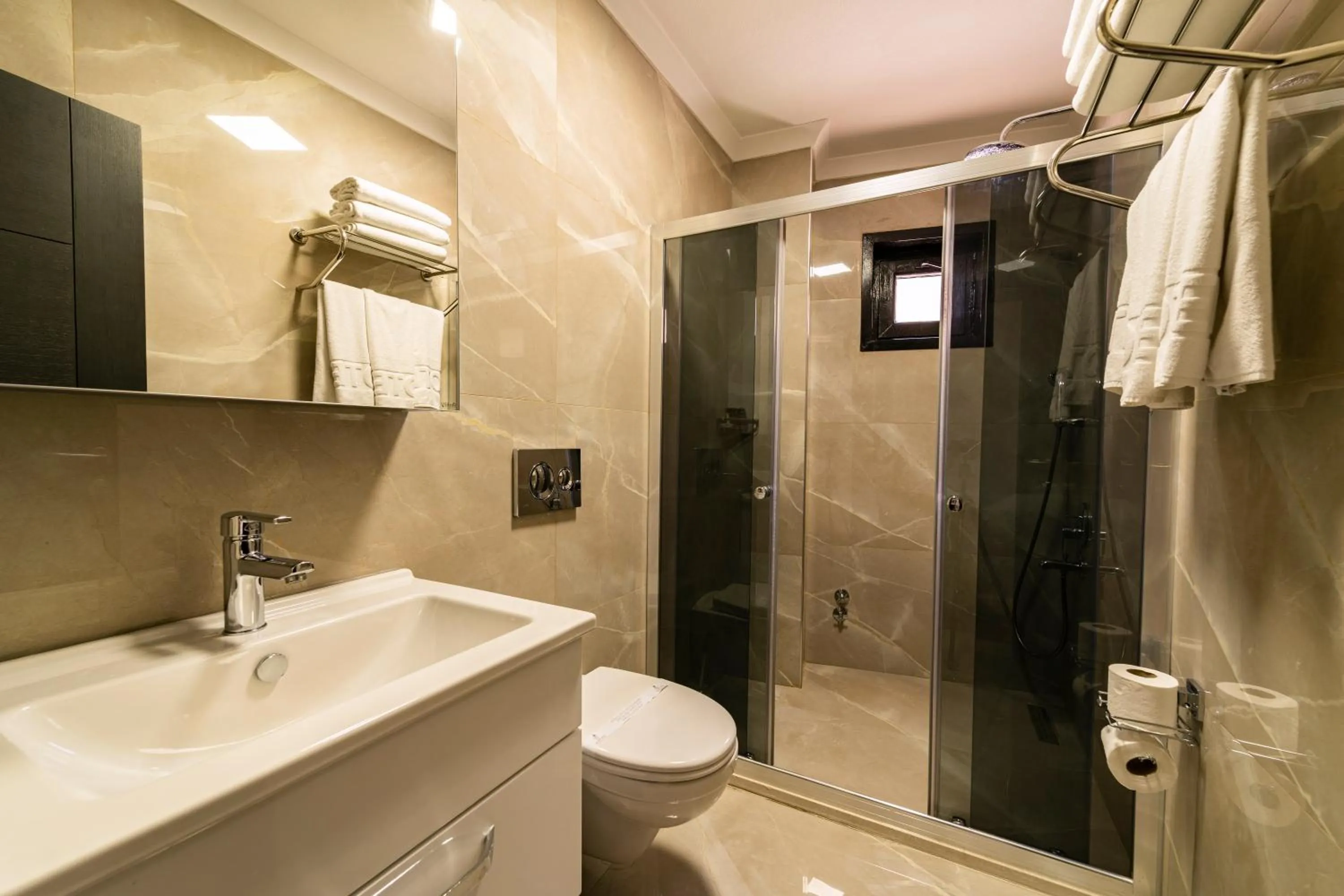 Toilet in Levent Hotel Istanbul