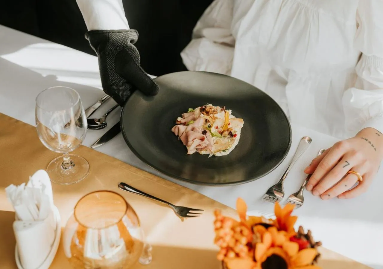 Restaurant/places to eat in Hotel Galeria Thermal Bešeňová