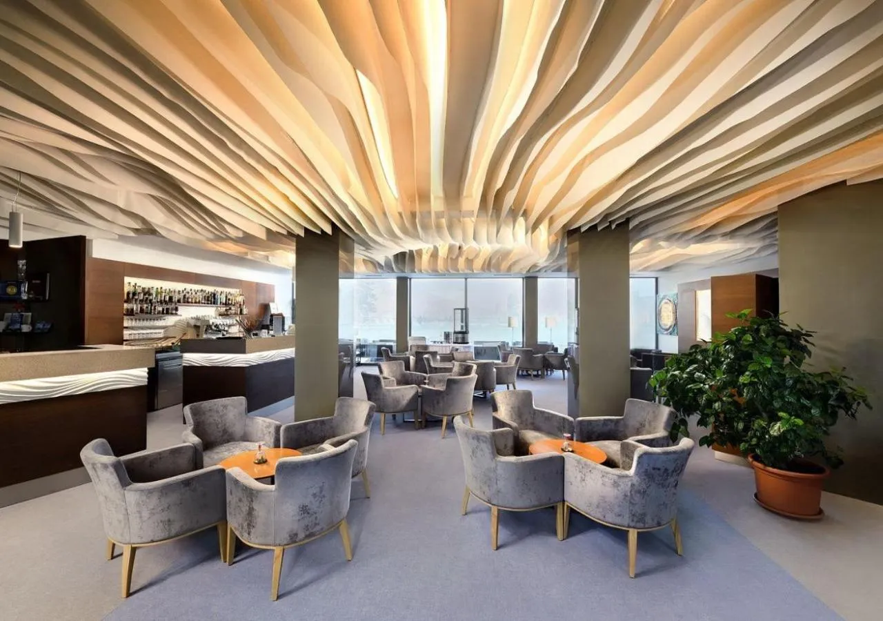 Lobby or reception in Hotel Galeria Thermal Bešeňová