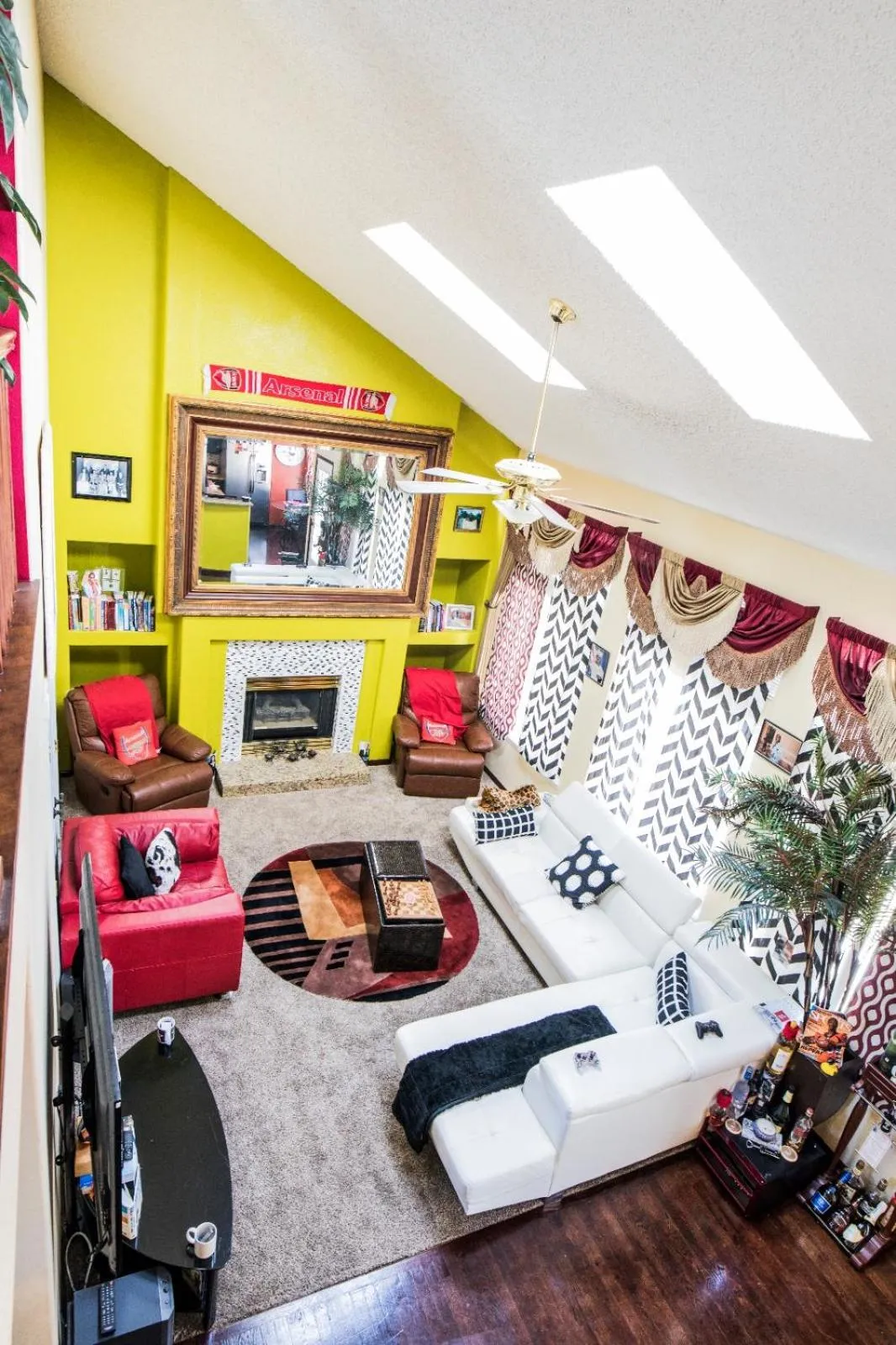 Living room in Airport Lay Over