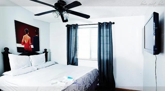 Bed in Airport Lay Over