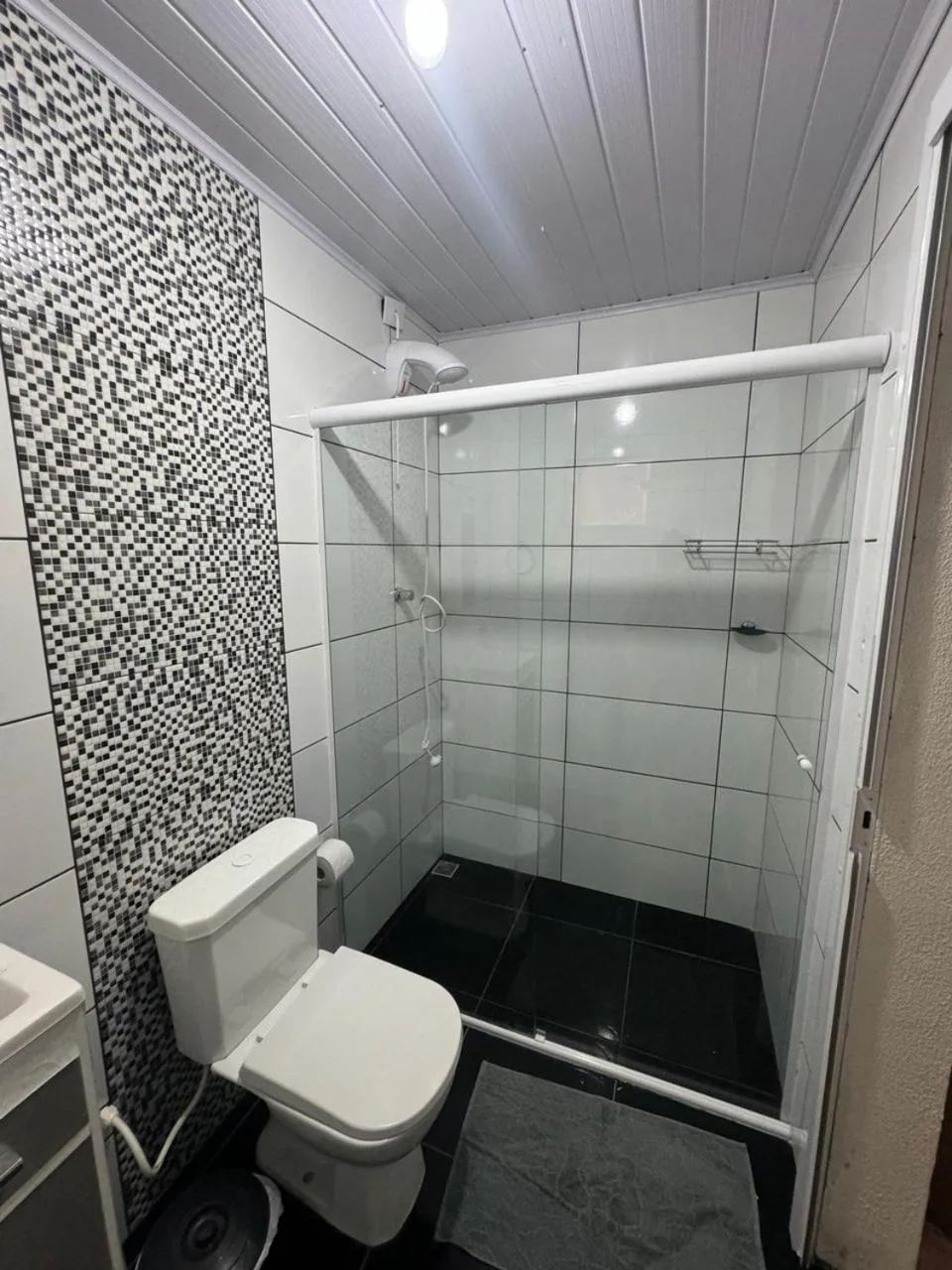 Shower in Pousada Tio Tonho