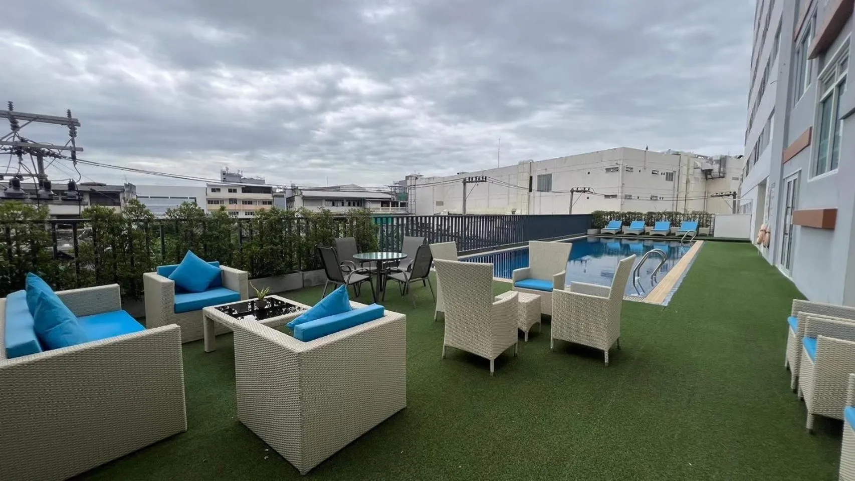 Pool view in Star Hotel Chiang Mai - SHA Extra Pus