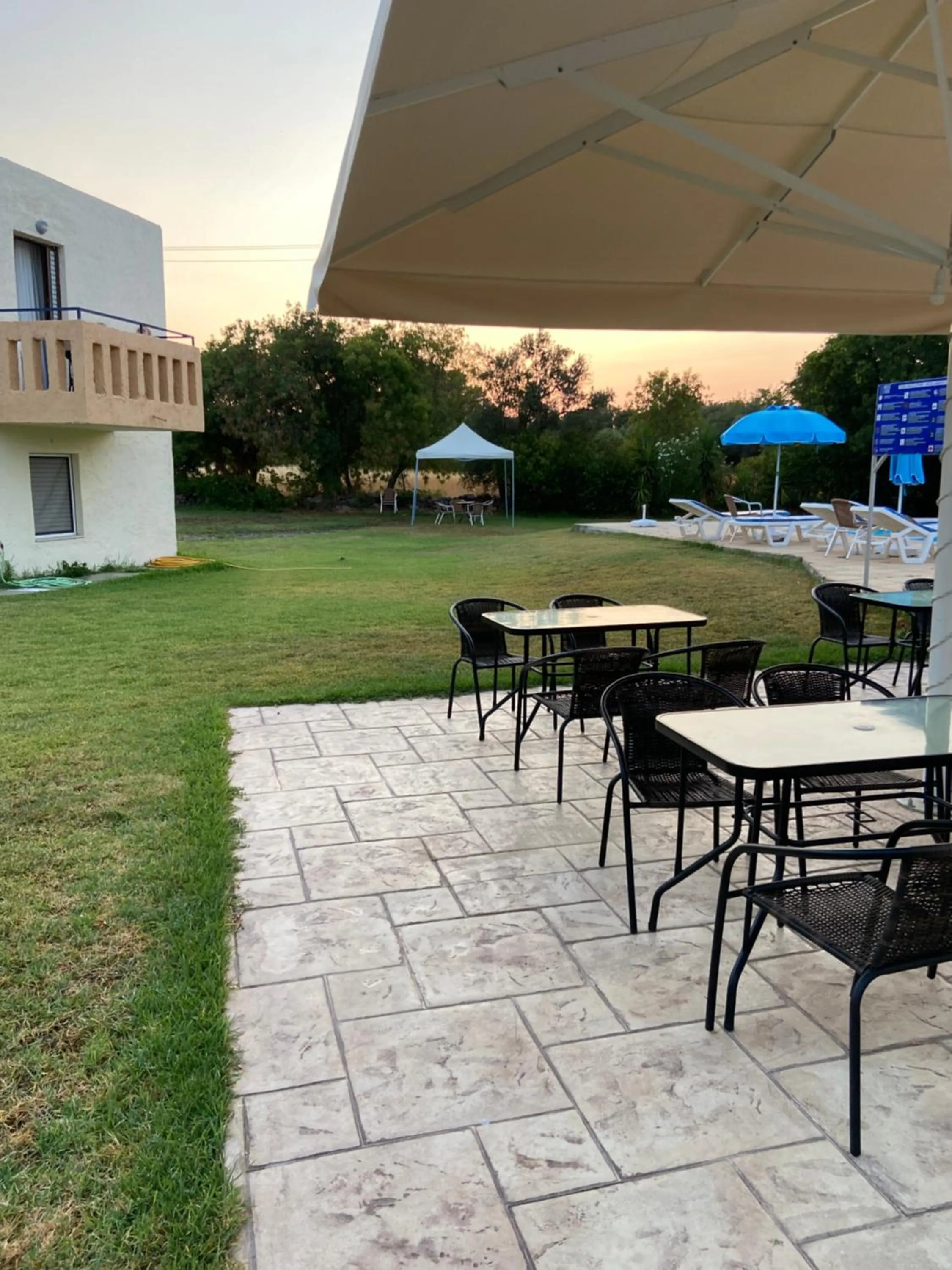 Patio in Angelos Studios