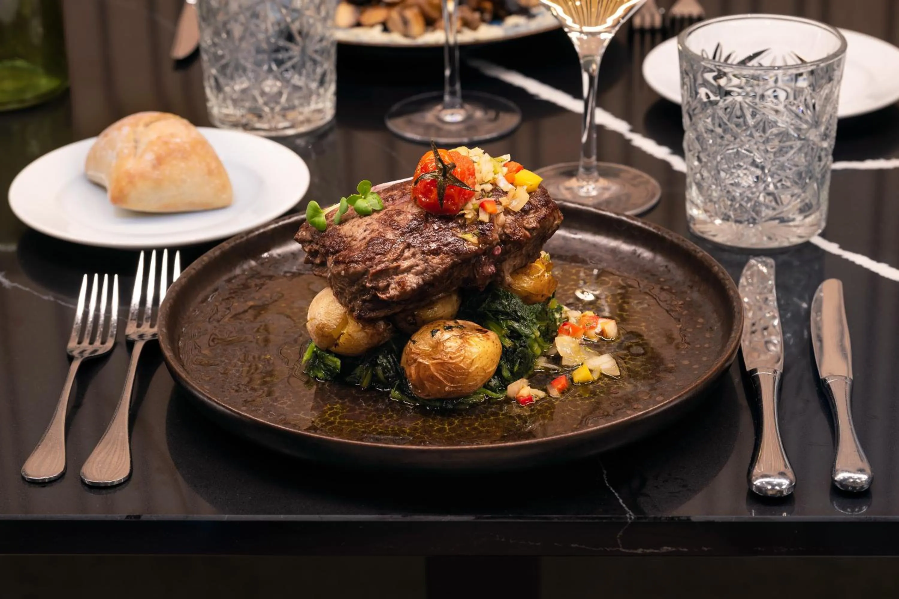 Restaurant/places to eat in Melia Braga Hotel & Spa