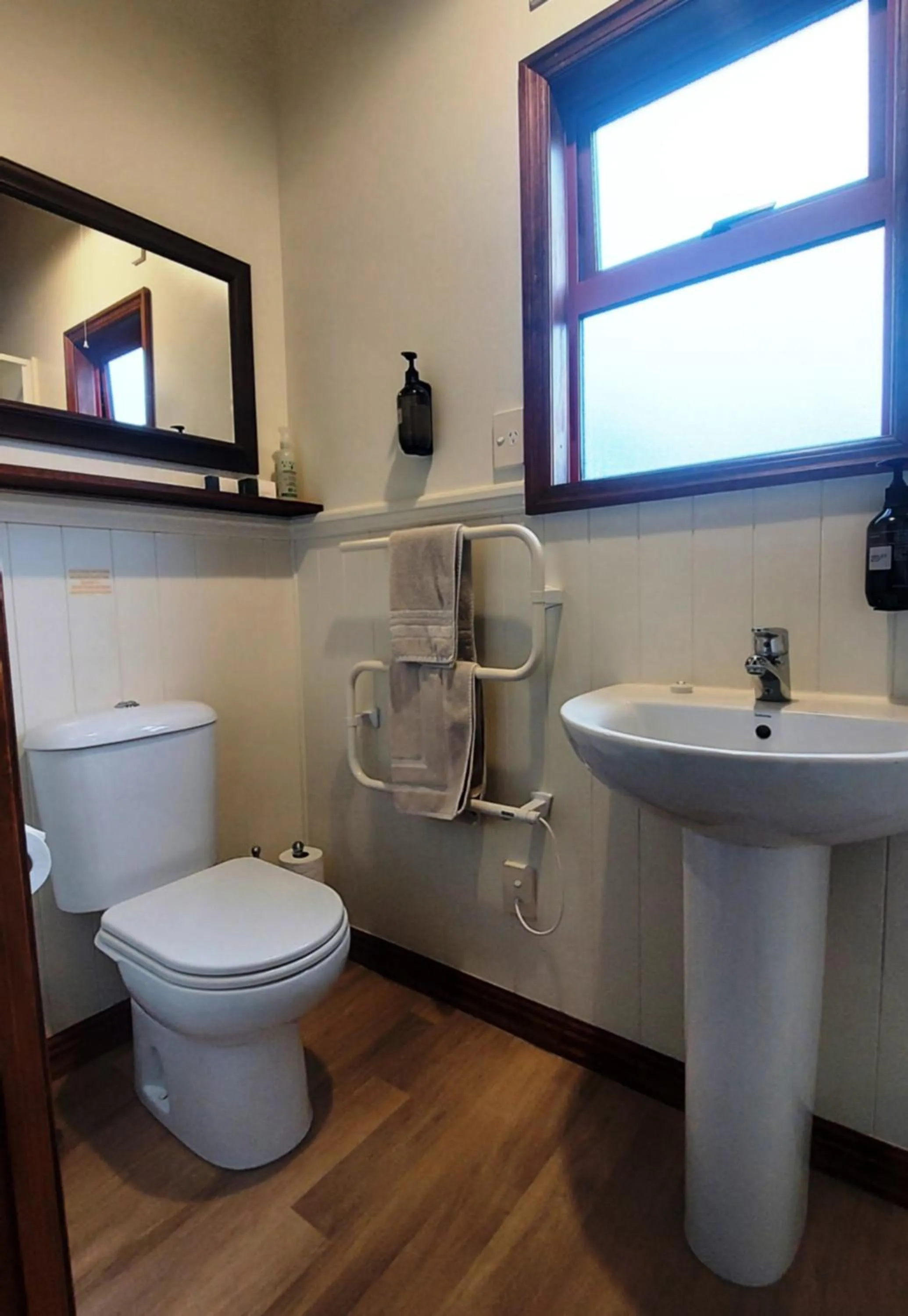 Bathroom in Country Lodge Kinloch