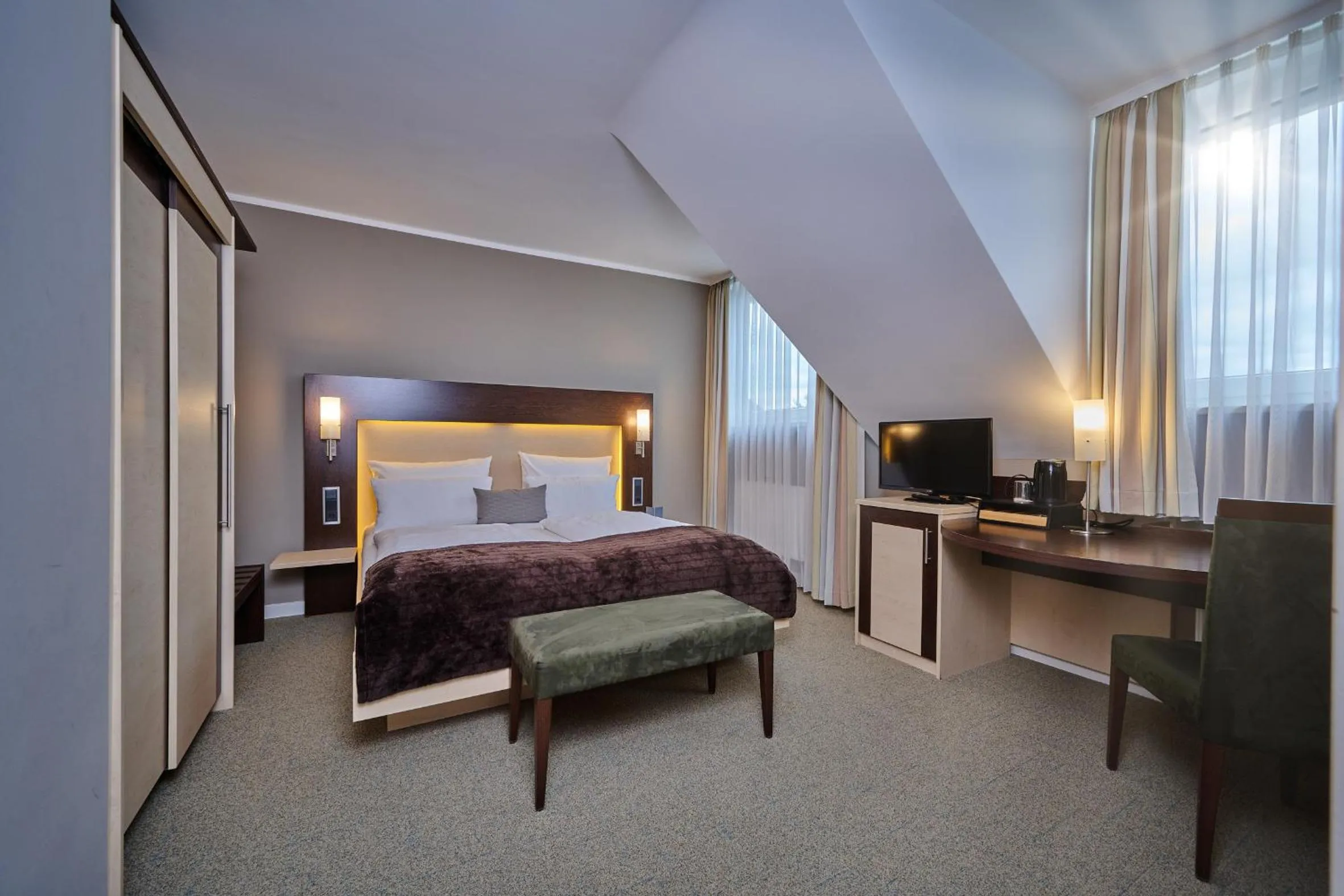 Photo of the whole room, Bed in Hotel Westend