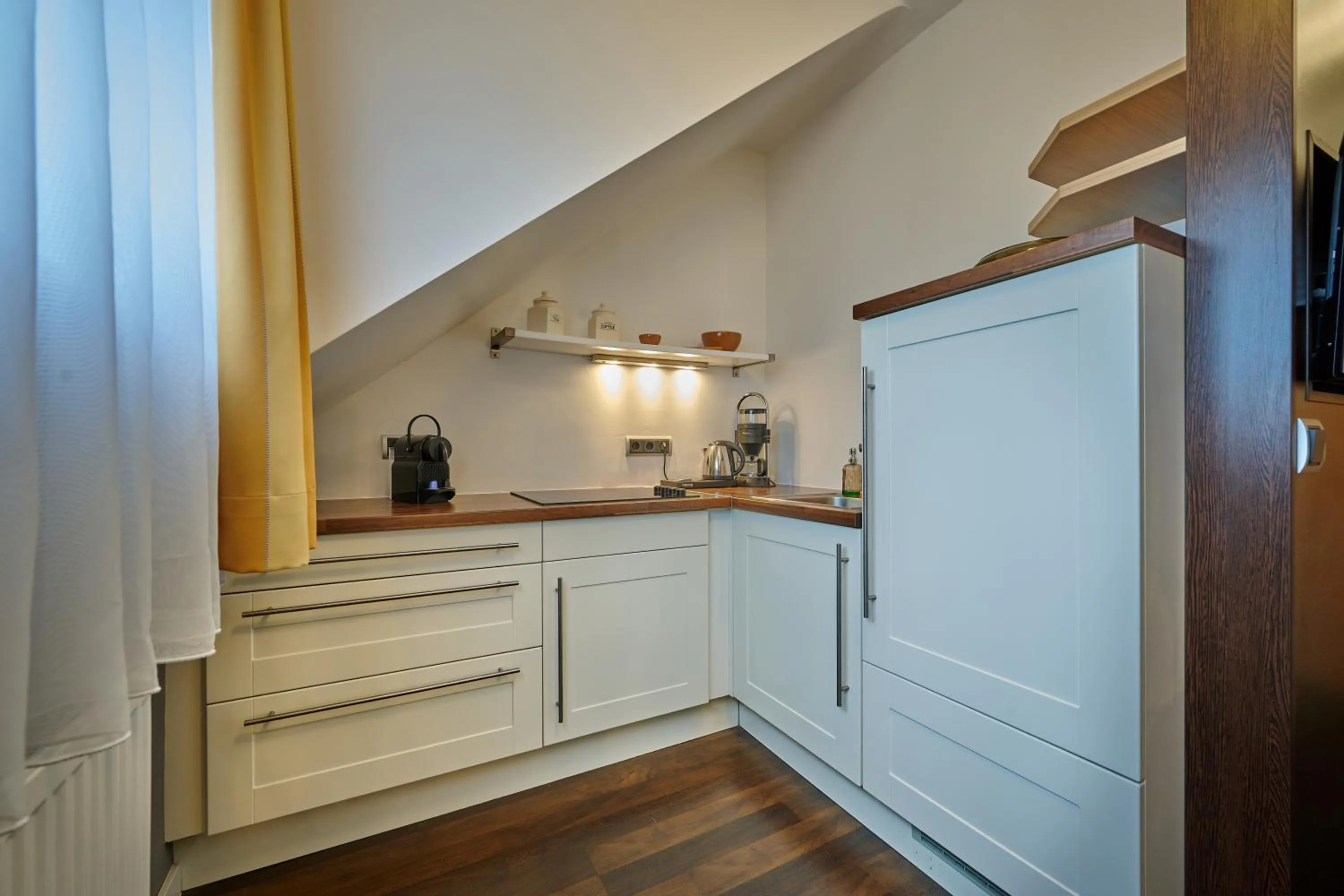 Kitchen or kitchenette in Hotel Westend