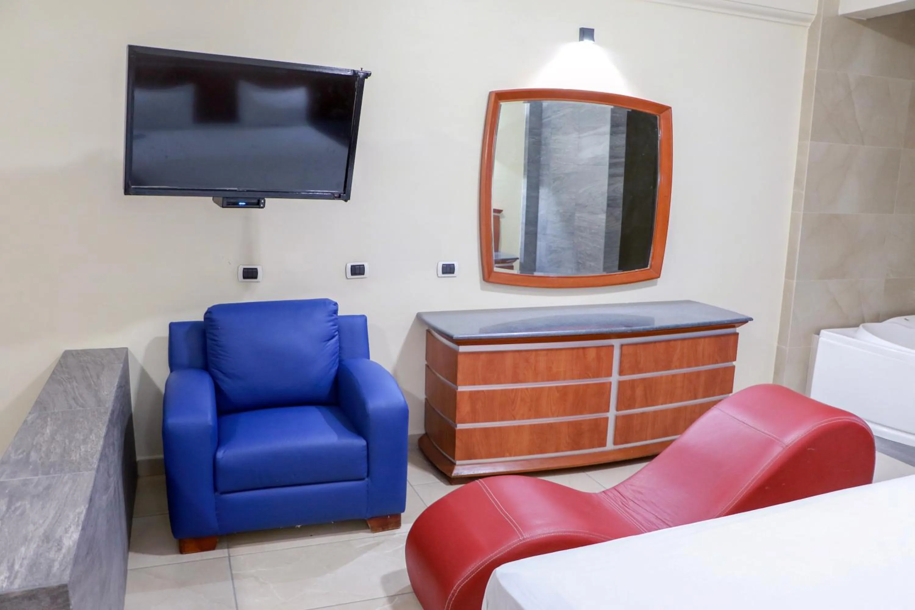 Other, Bed in Autohotel Ilussion