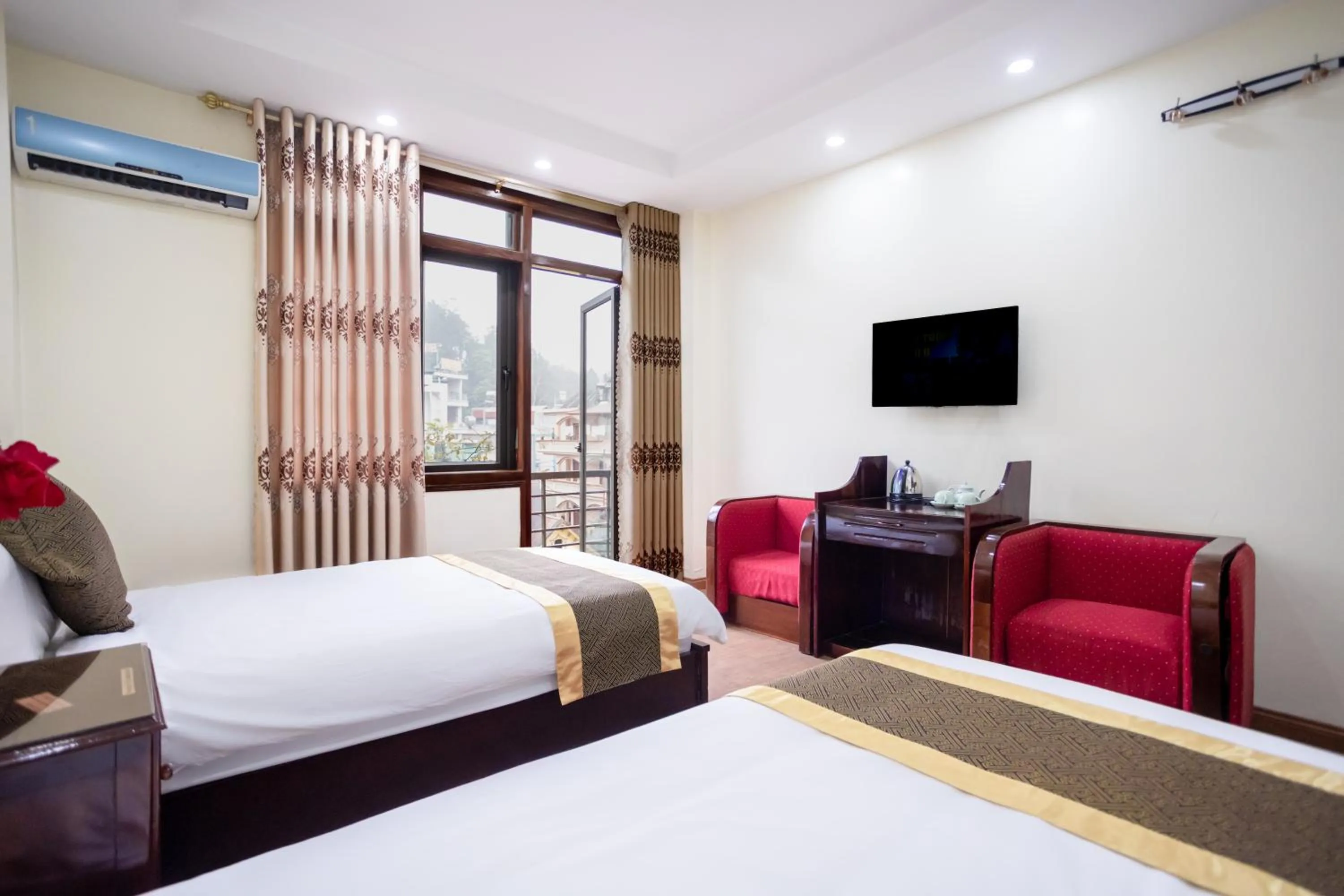 Bed in Sao Mai Bac Ha Hotel