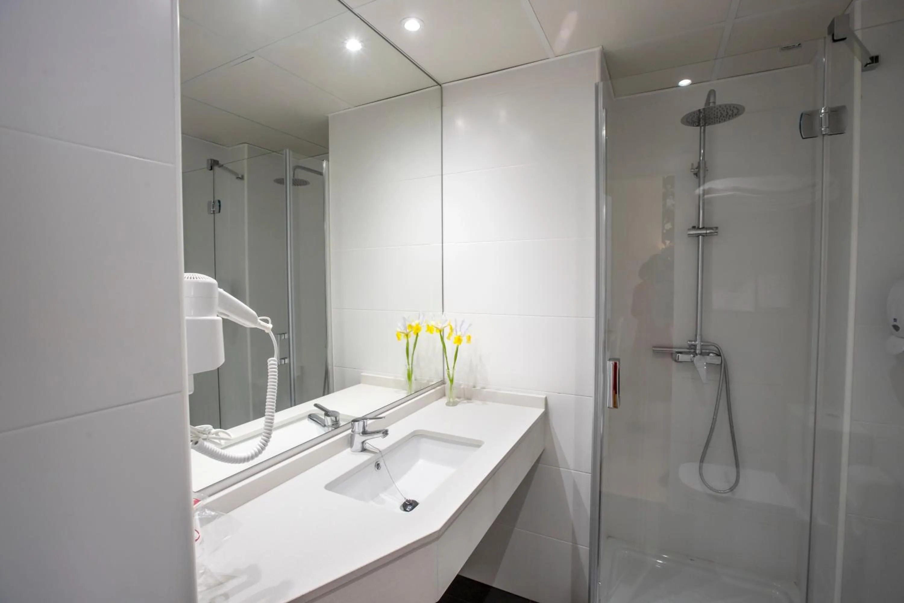 Bathroom in Hotel Ciudad De Calahorra