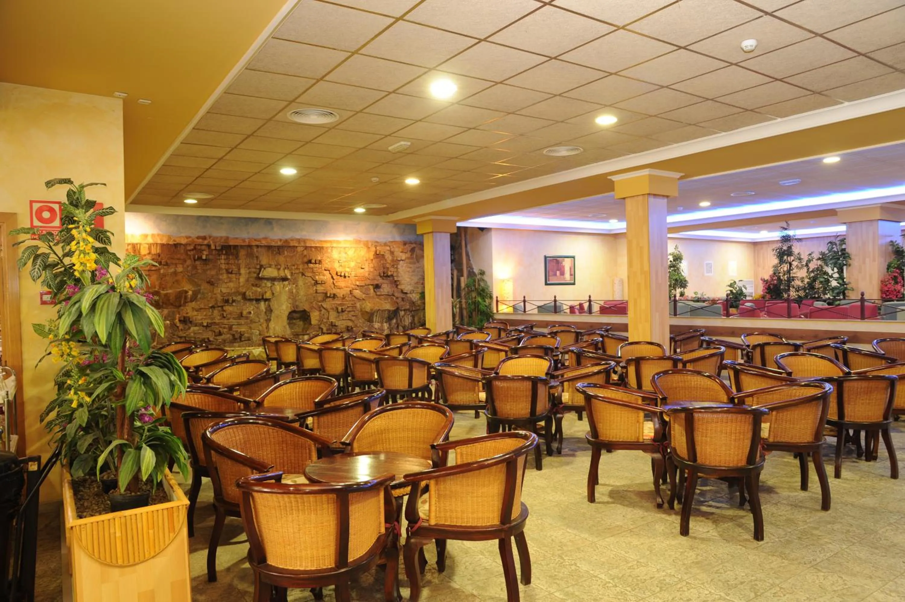 Lounge or bar in Hotel La Rápita