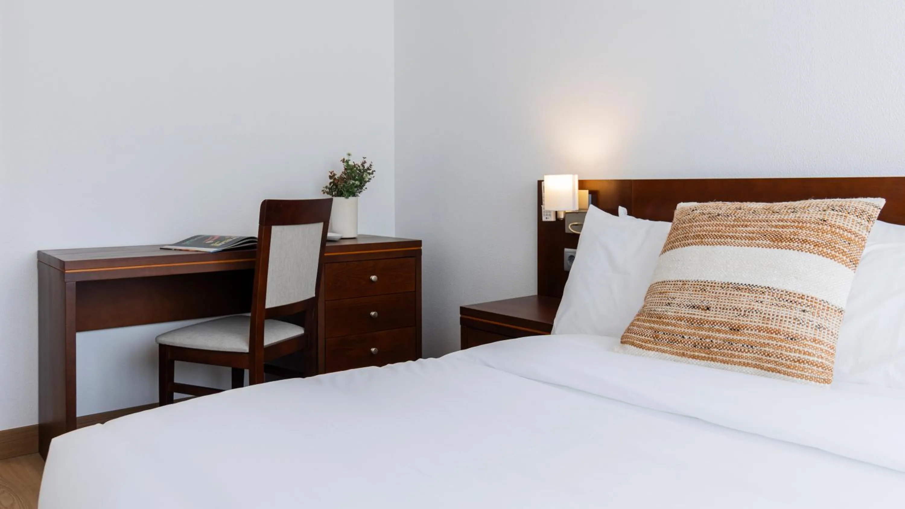 Bed in Albergaria Quim Barreiros