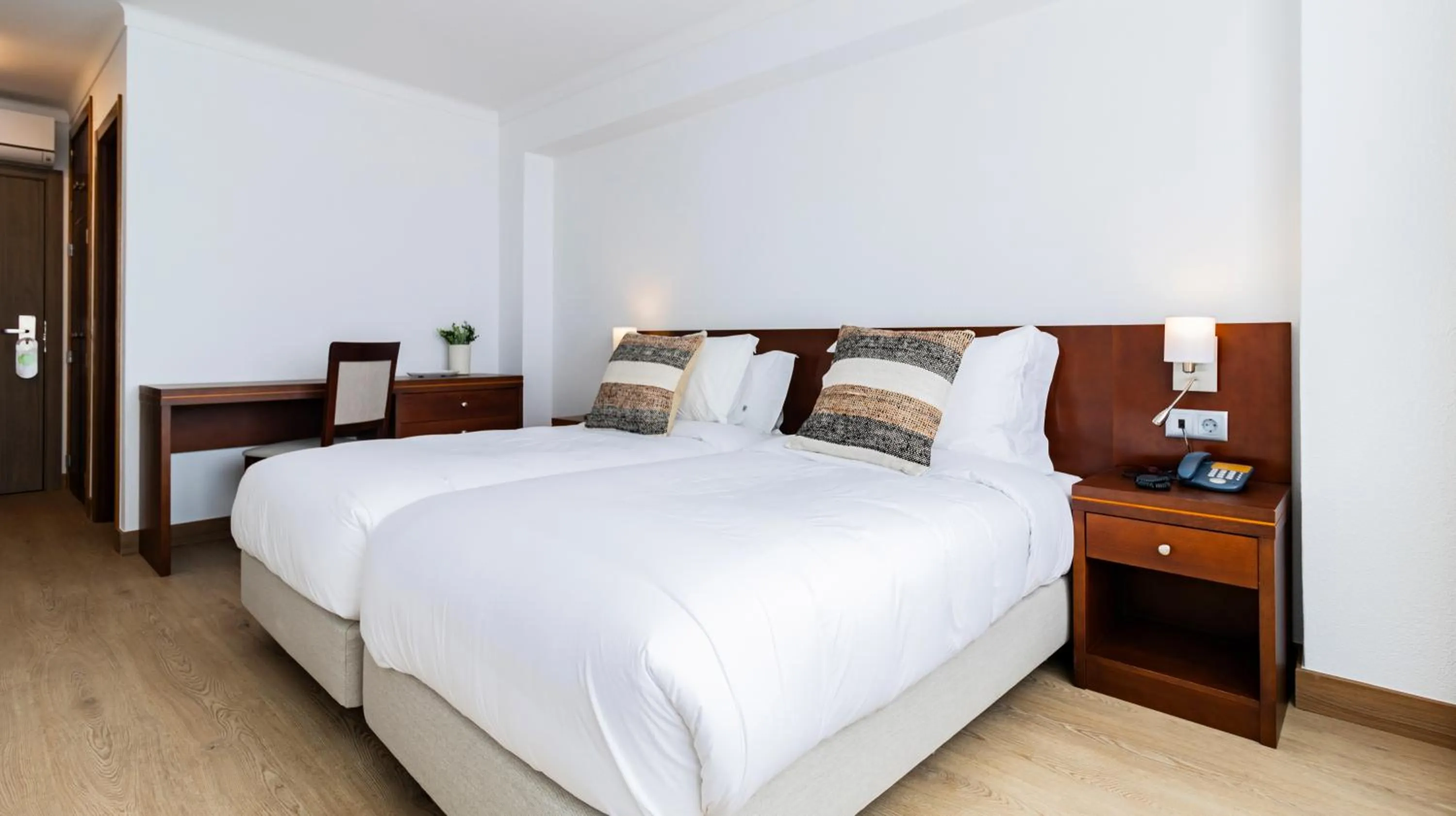 Bed in Albergaria Quim Barreiros