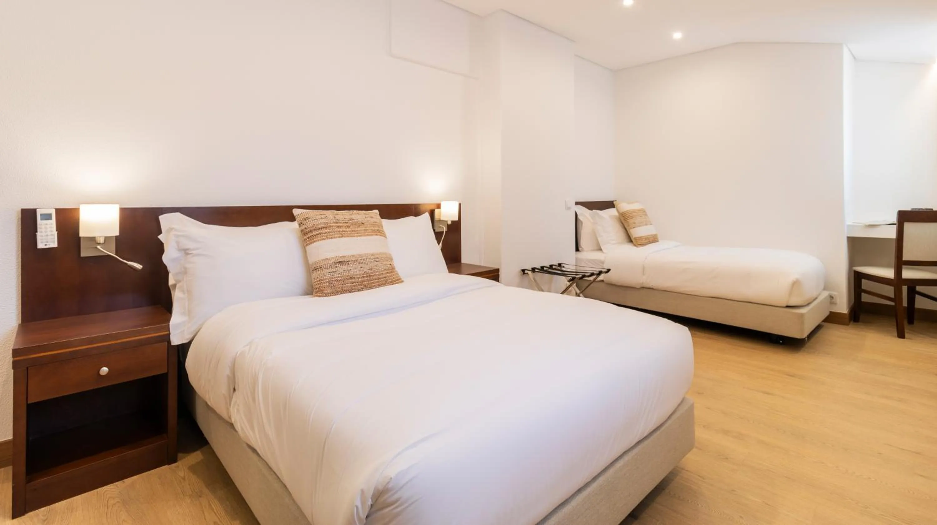 Bed in Albergaria Quim Barreiros