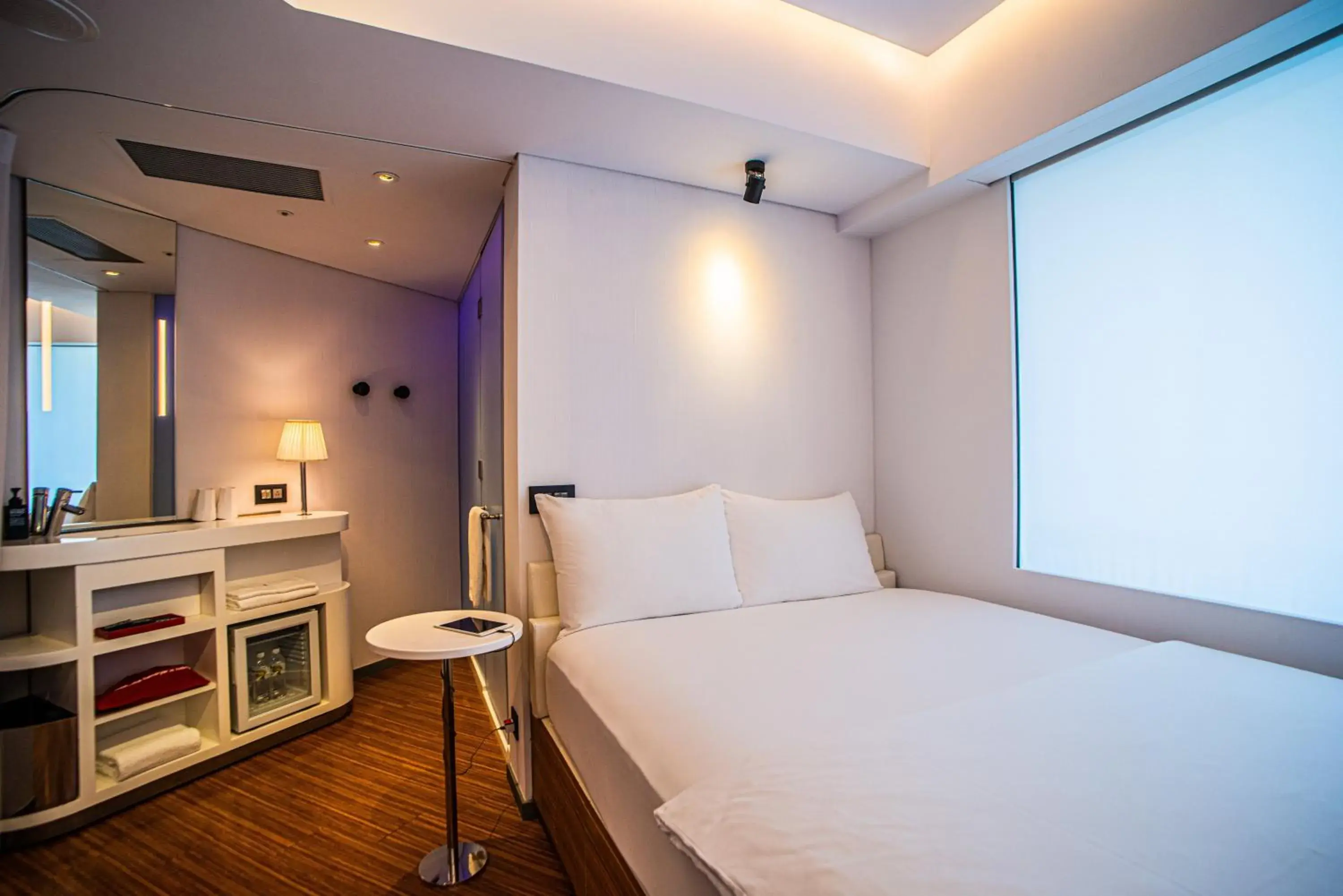 Queen Room - No View in citizenM Taipei North Gate Queen Room - No View in citizenM Taipei North Gate