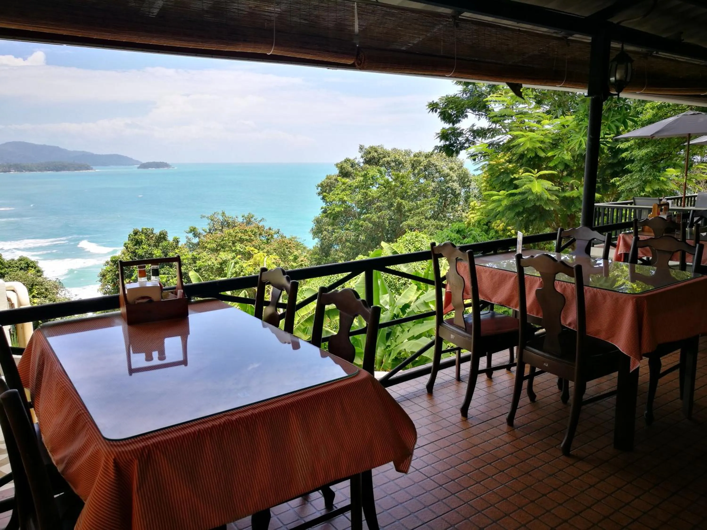 Restaurant/places to eat in On The Hill Karon Resort