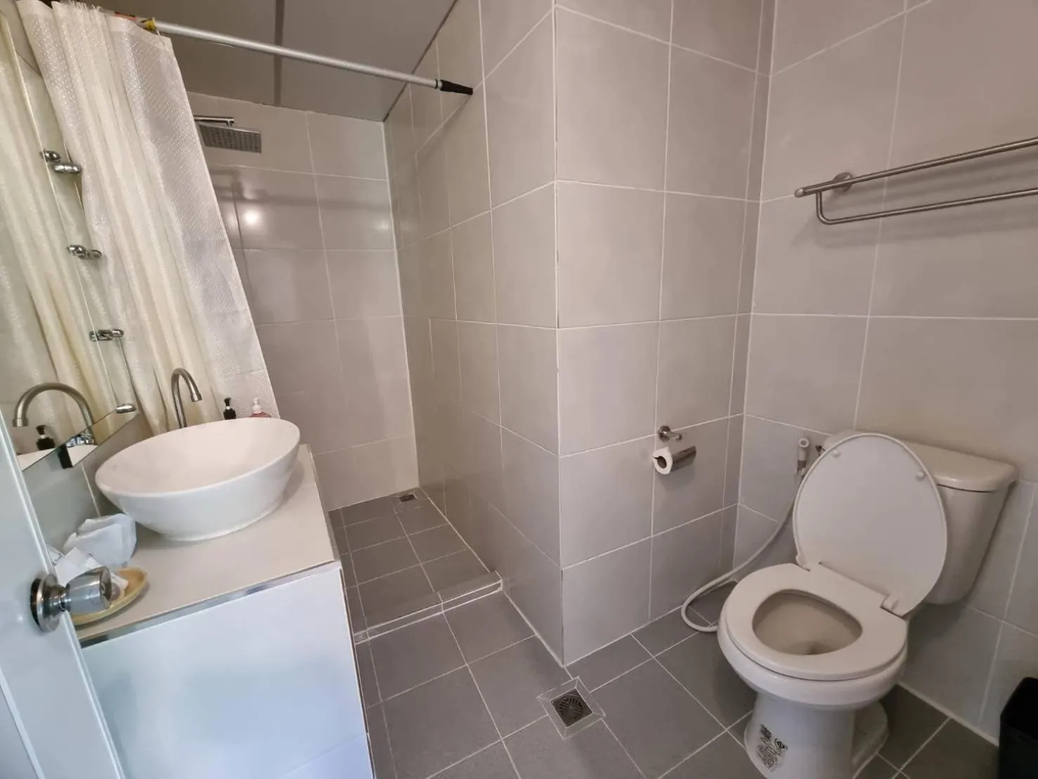 On The Hill Karon Resort