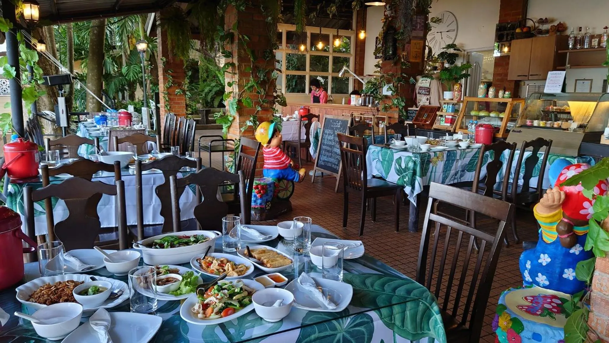 Restaurant/places to eat in On The Hill Karon Resort