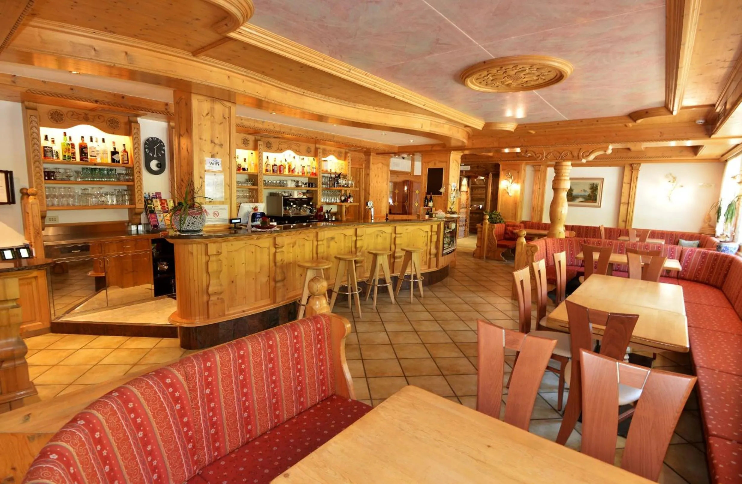 Restaurant/places to eat in Wellness Hotel Dolomia