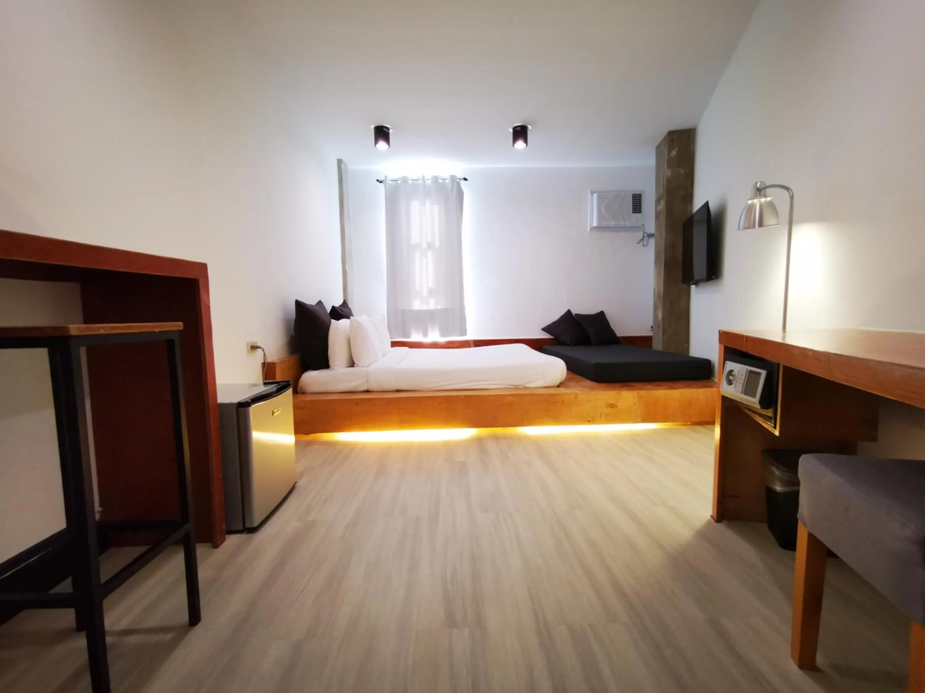 Bedroom, Bed in Urban Boutique Hotel