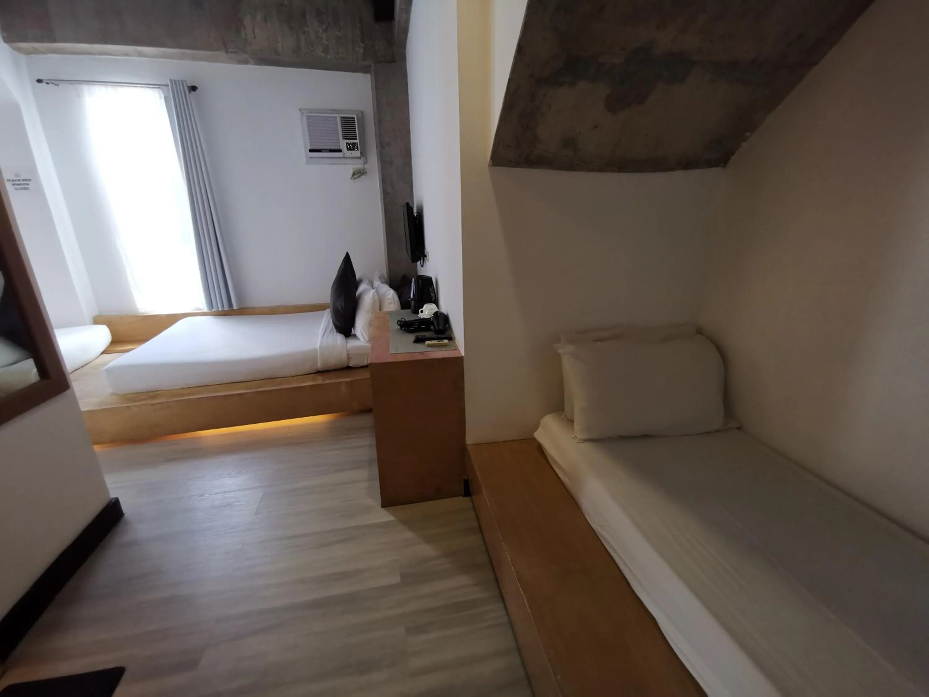 Bedroom, Bed in Urban Boutique Hotel