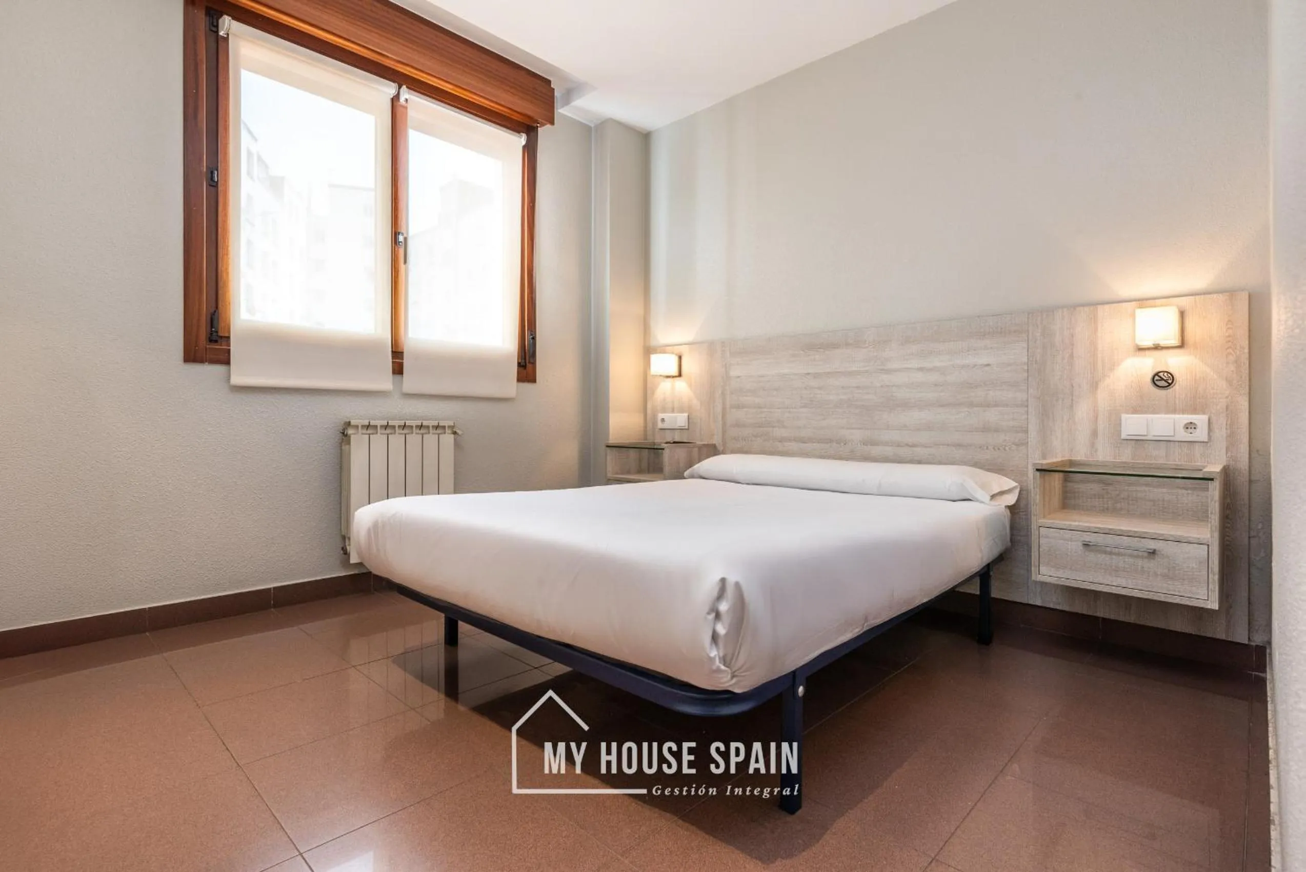 Photo of the whole room, Bed in Hotel Playa Poniente