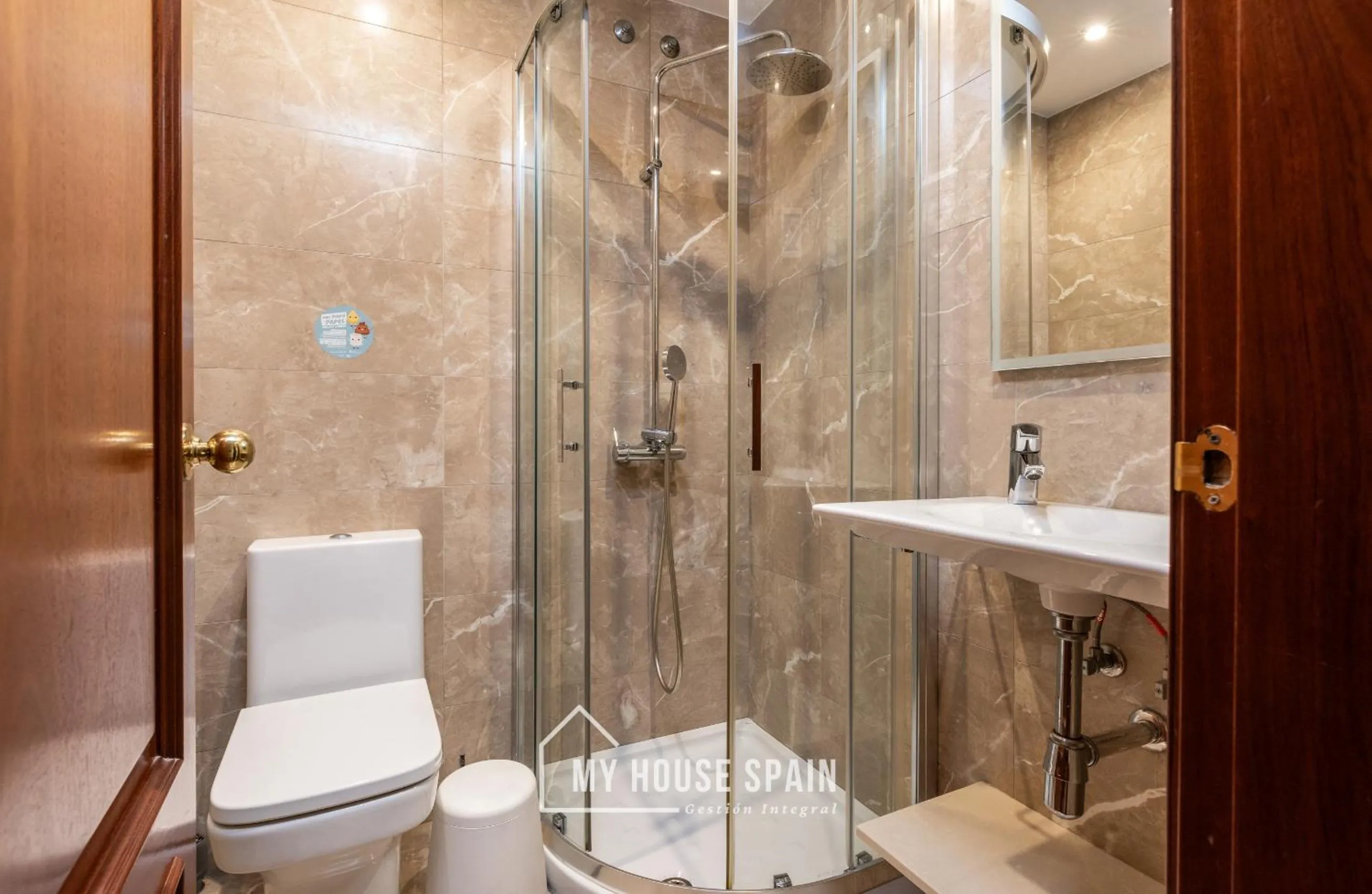 Bathroom in Hotel Playa Poniente