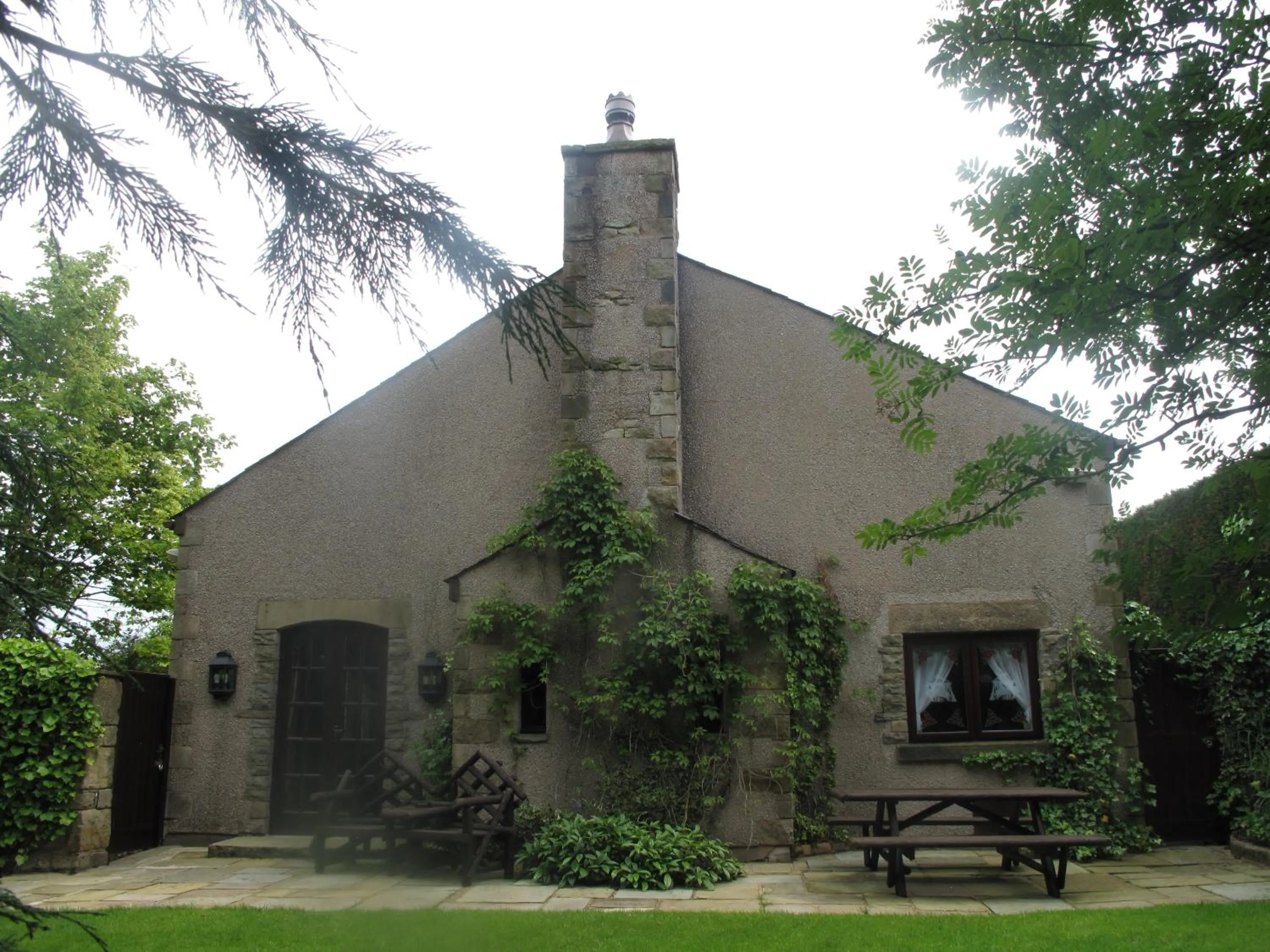 Garden in Gibbon Bridge Hotel