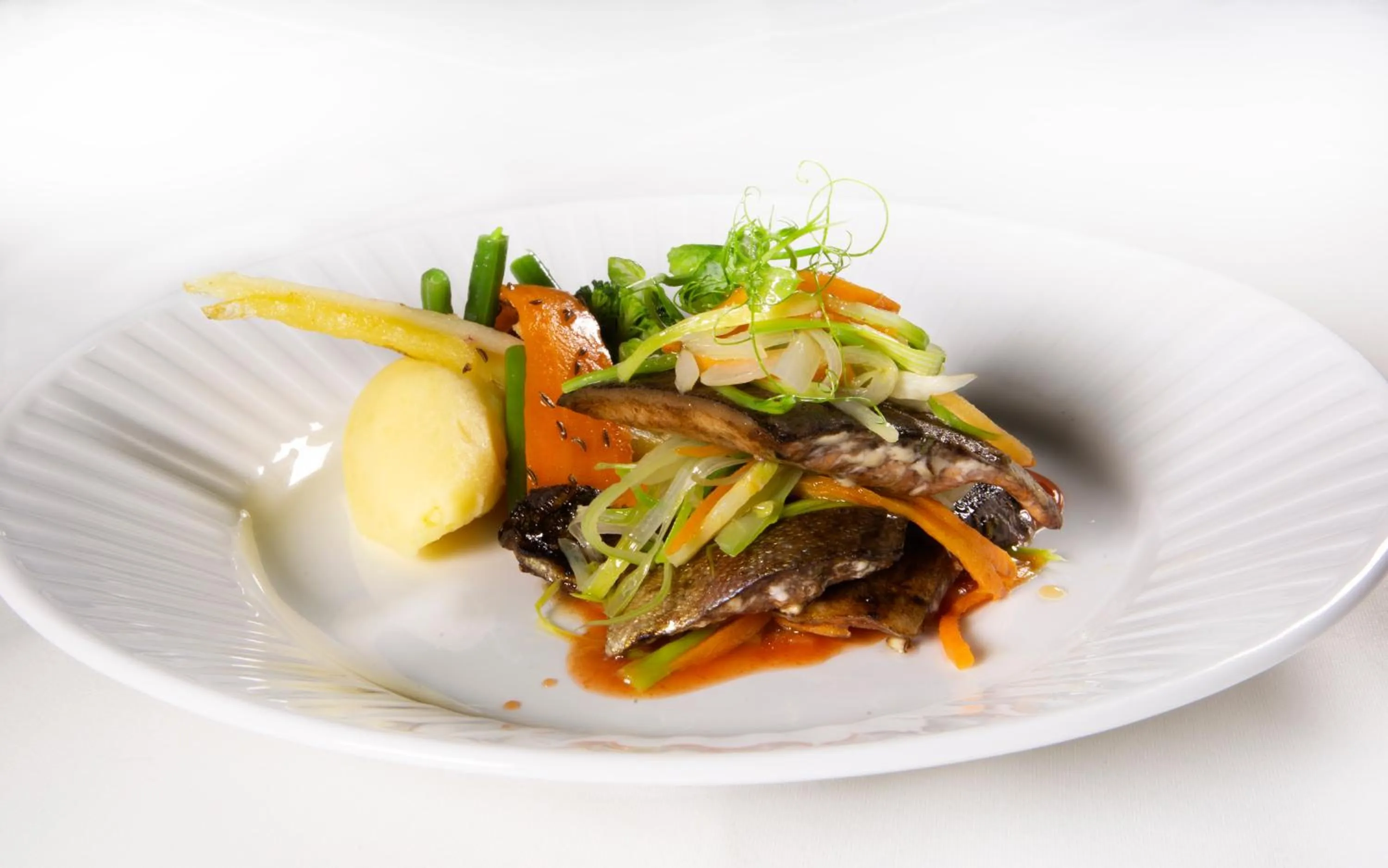 Food in Gibbon Bridge Hotel