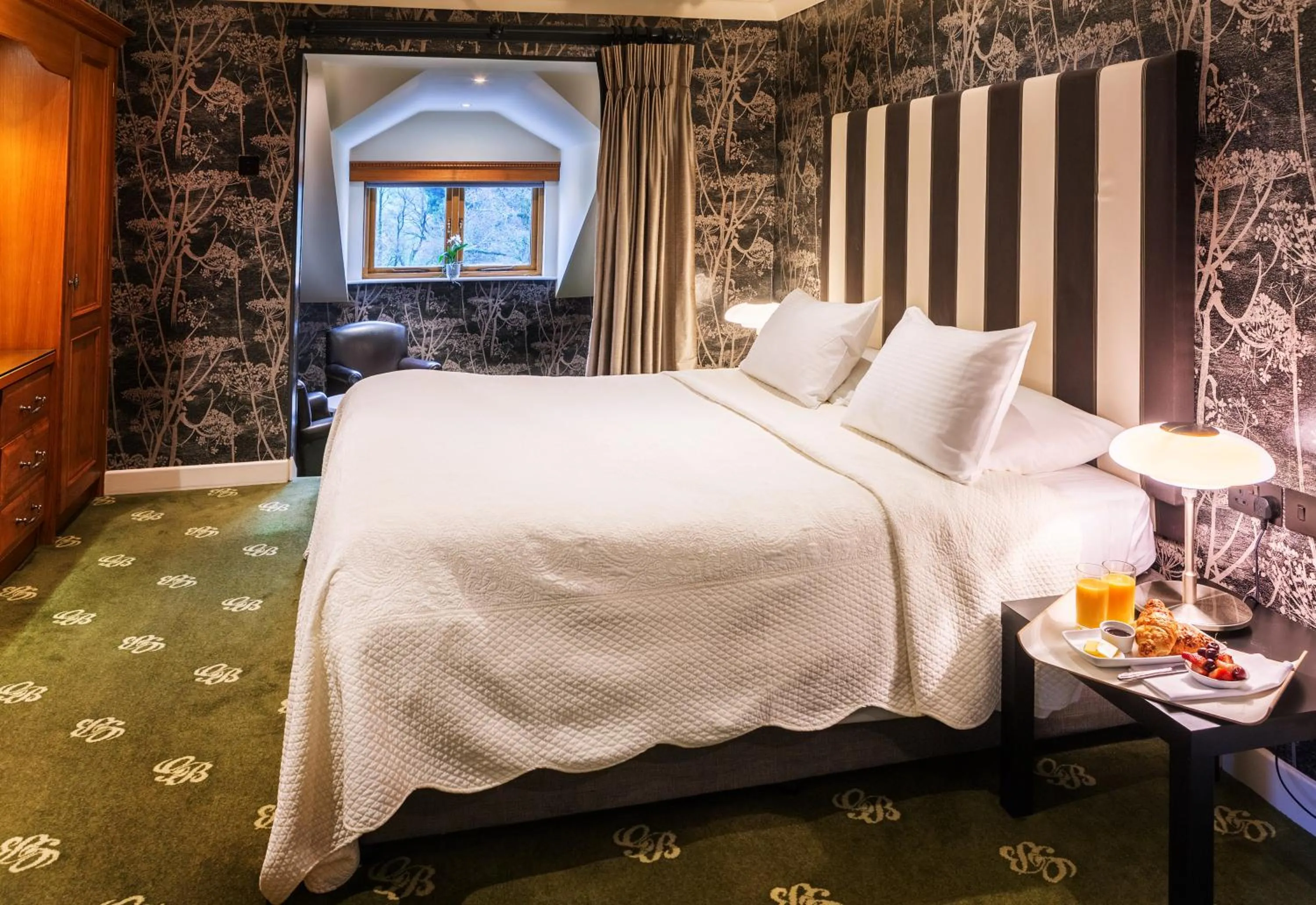 Bedroom in Gibbon Bridge Hotel