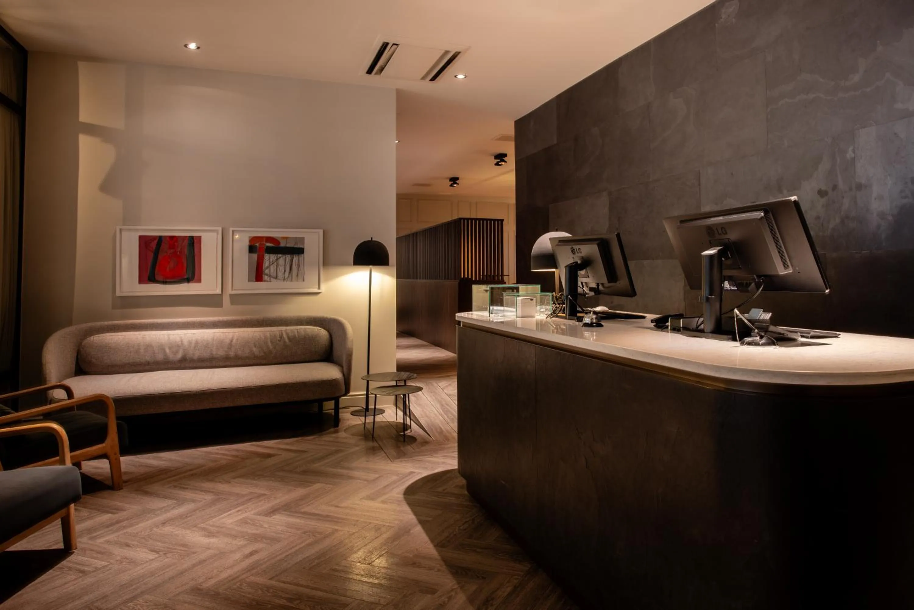 Lobby or reception, Bed in Pillows City Hotel Brussels Centre