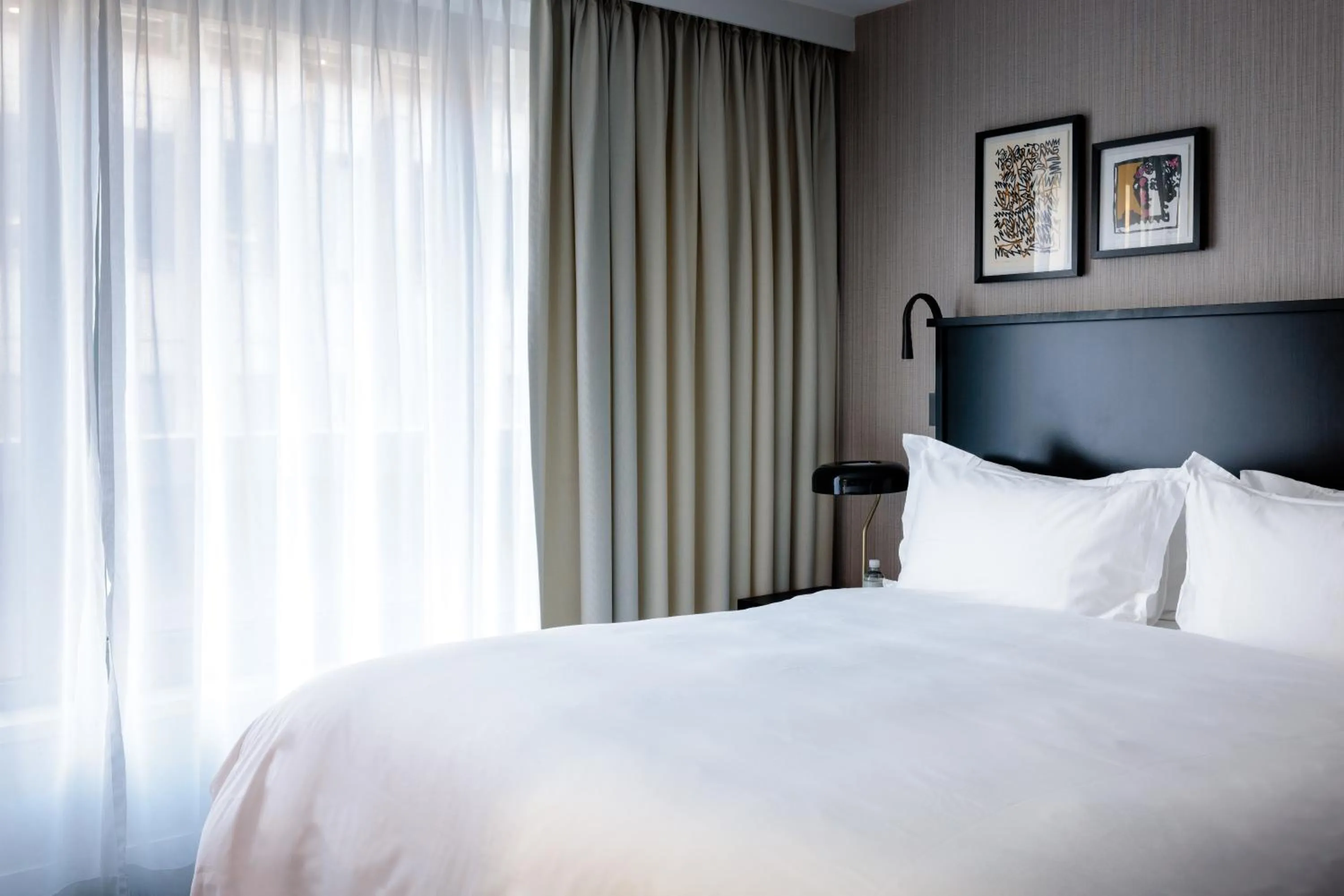 Bed in Pillows City Hotel Brussels Centre