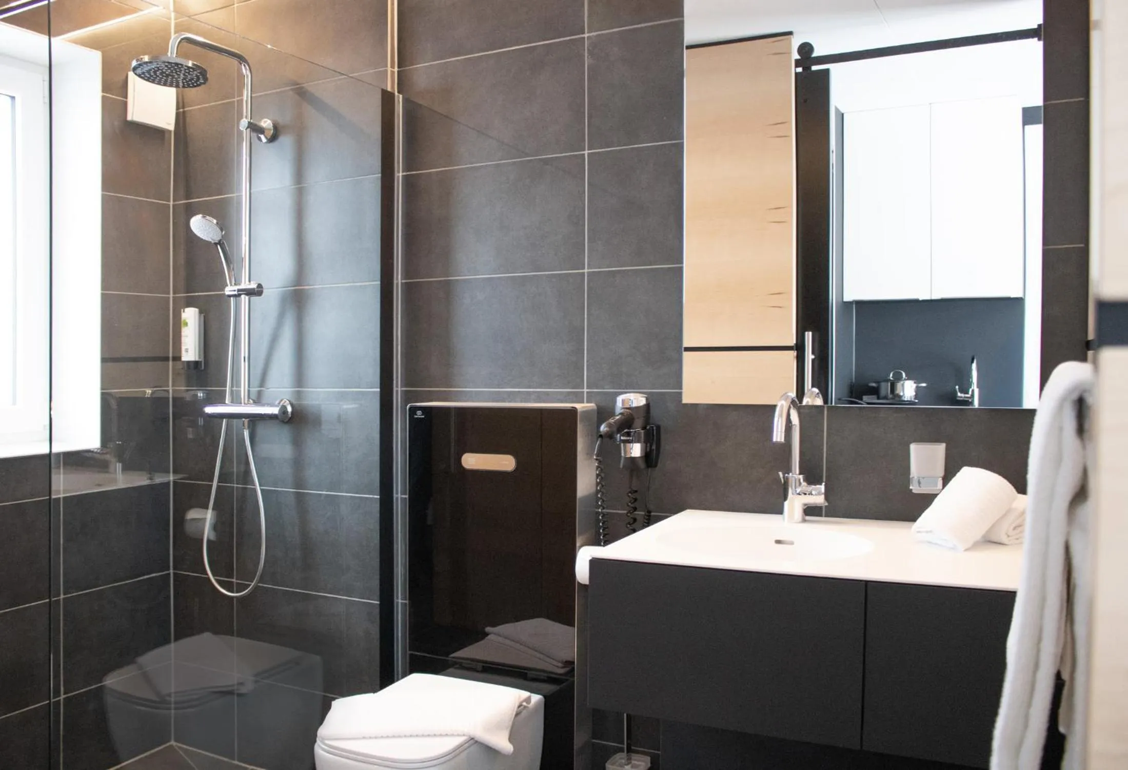Bathroom in LH Hotel by WMM Hotels